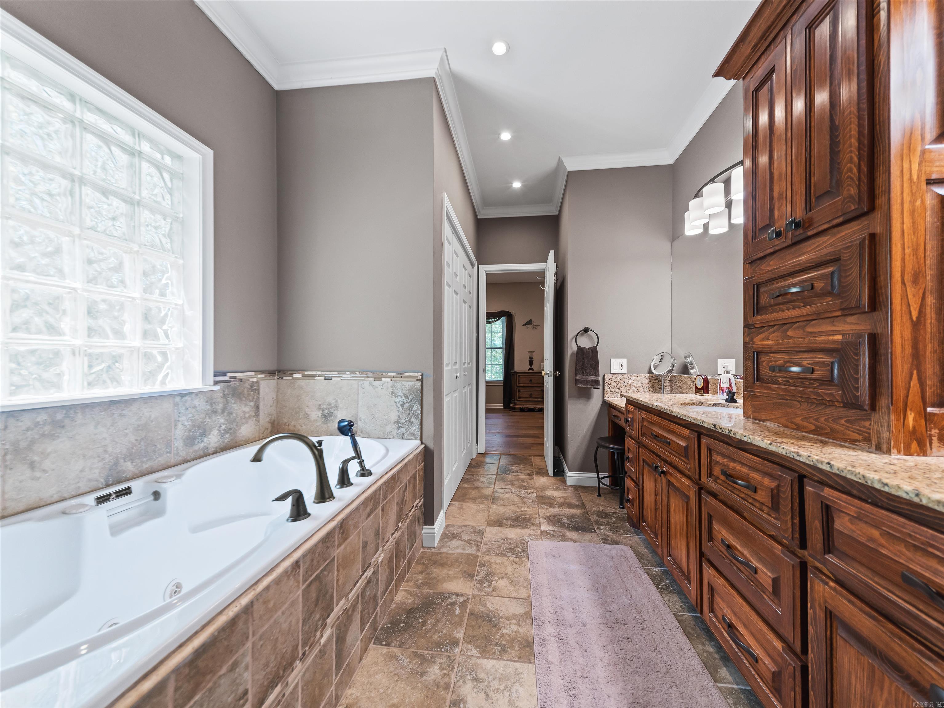 136 Peppermint  Hot Springs, AR