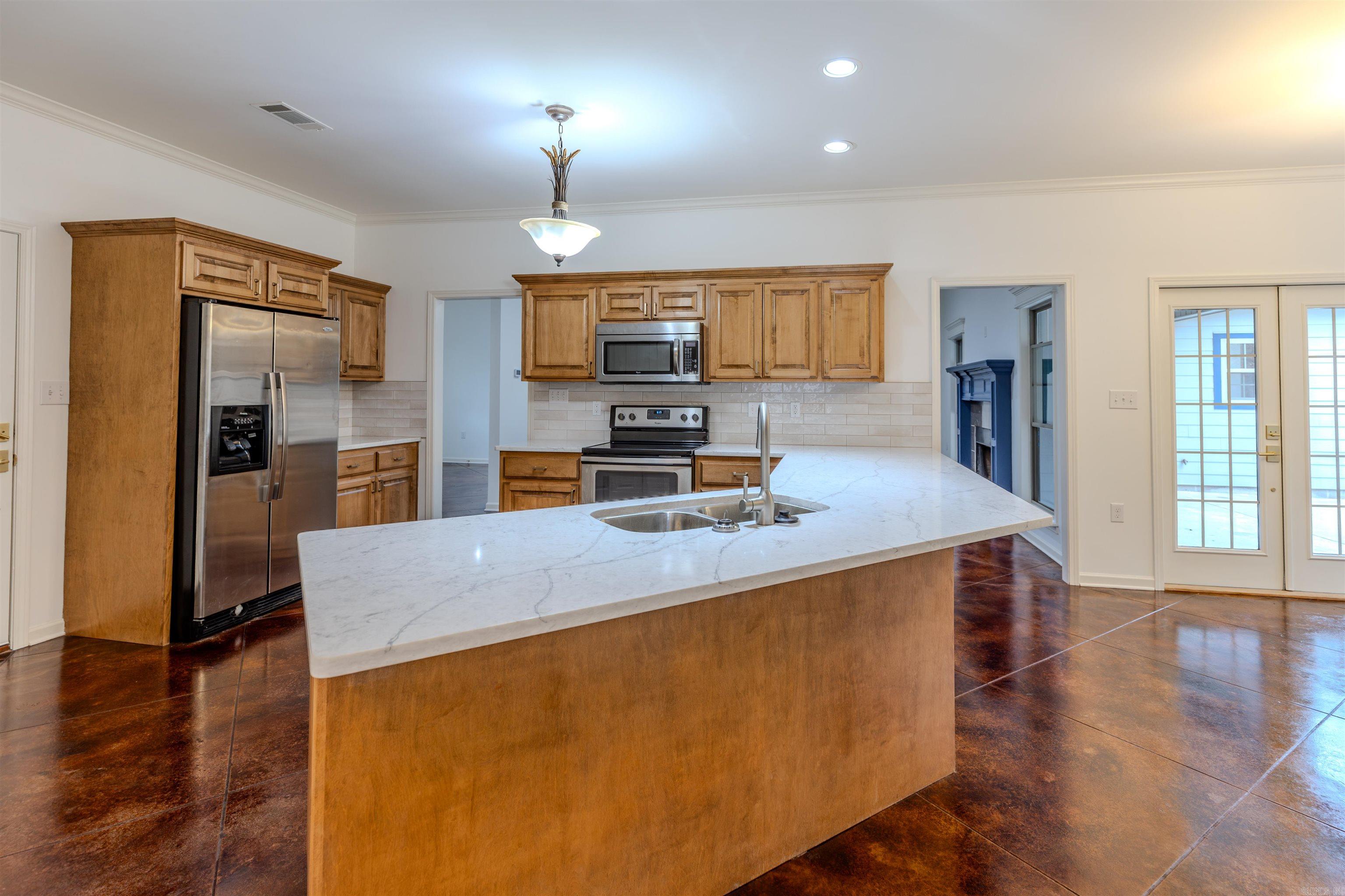 1303 Casa Aplin  Perryville, AR