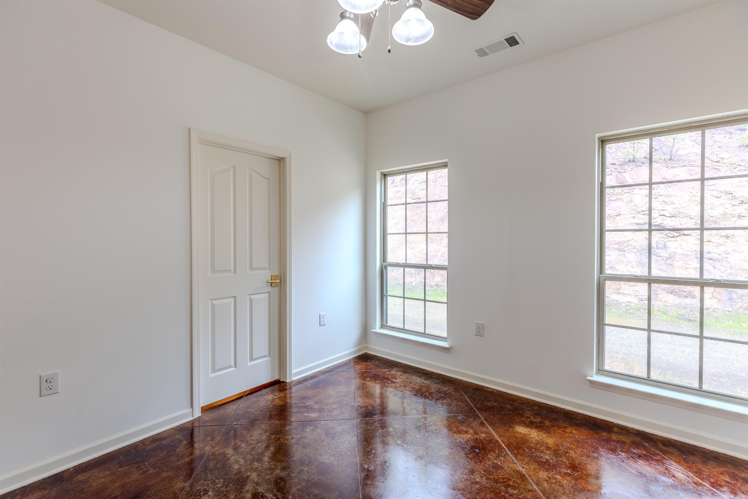 1303 Casa Aplin  Perryville, AR