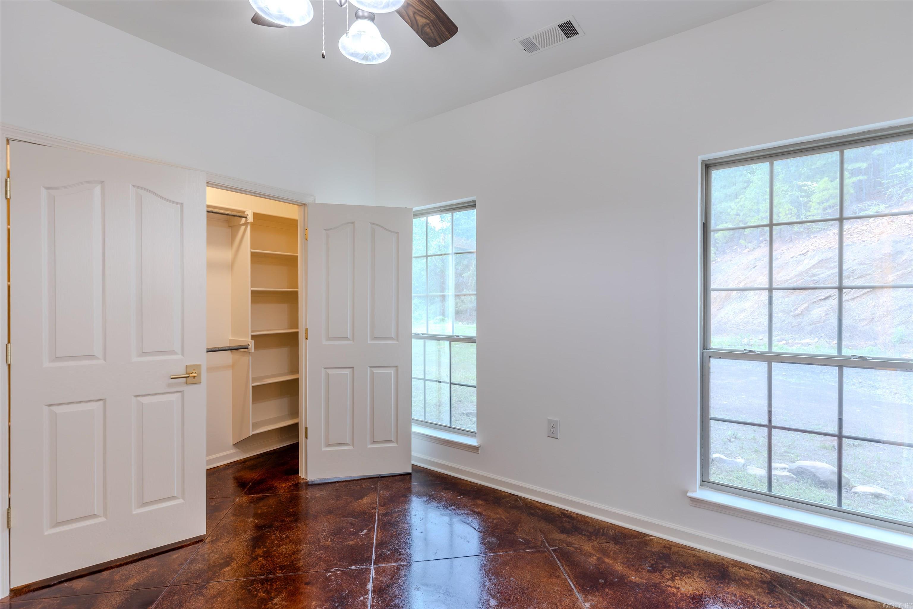 1303 Casa Aplin  Perryville, AR