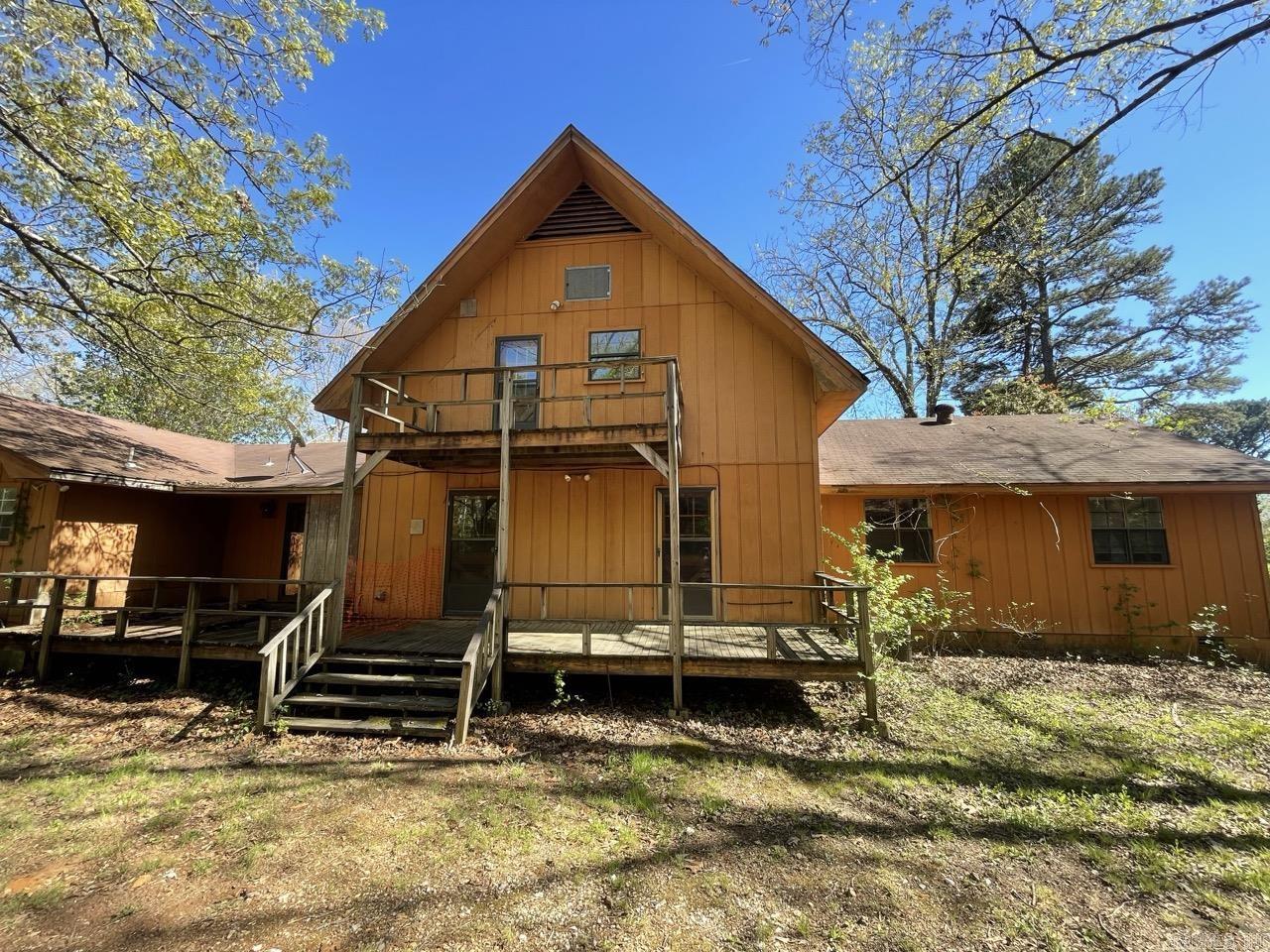 2800 Meadow  Benton, AR