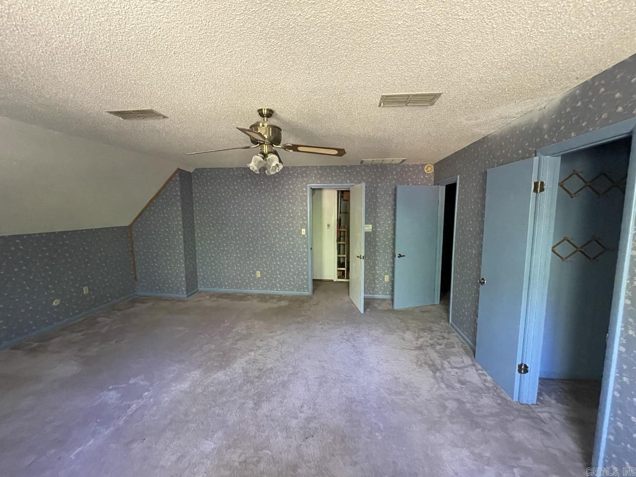 2800 Meadow  Benton, AR