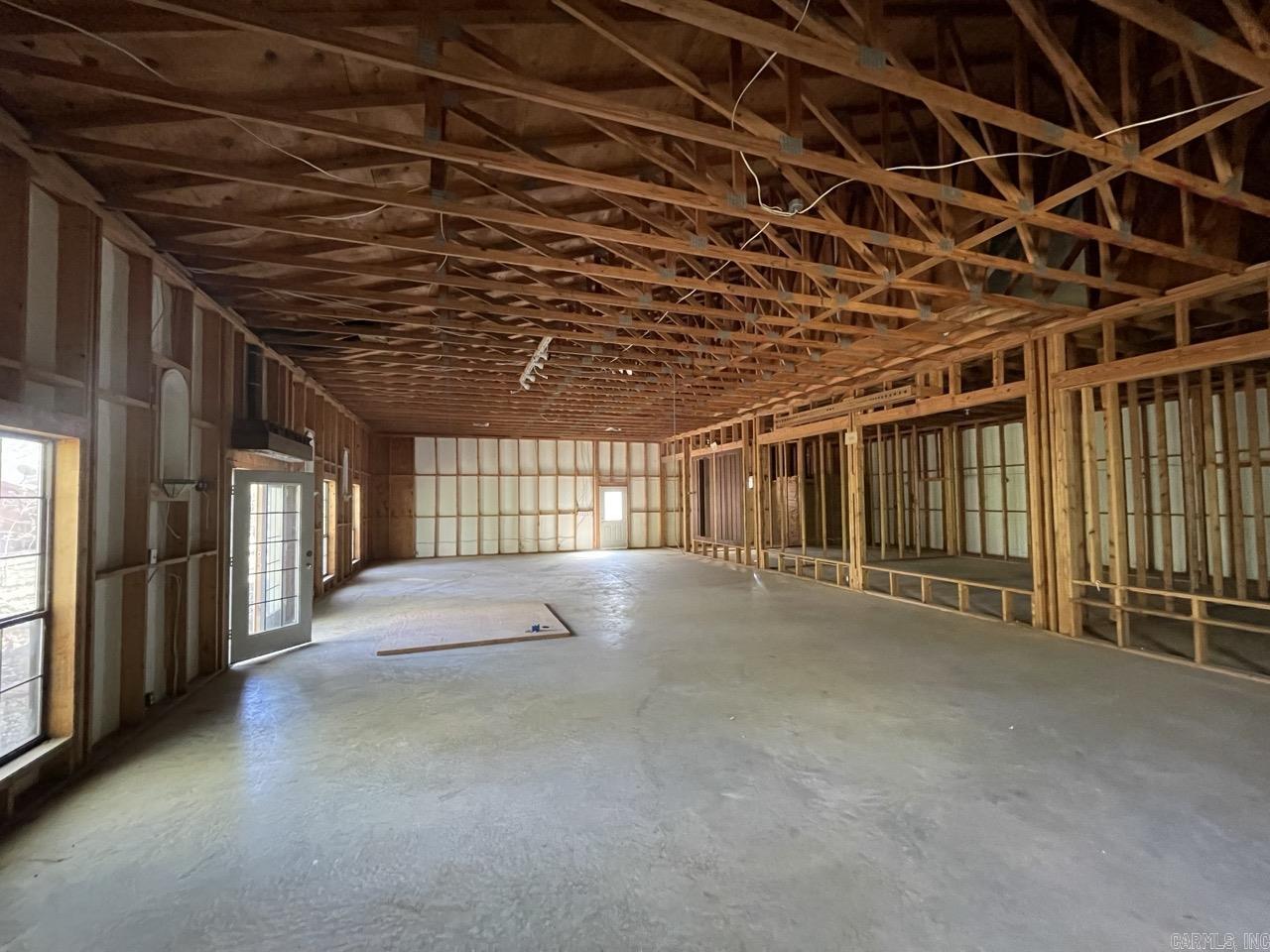 2800 Meadow  Benton, AR