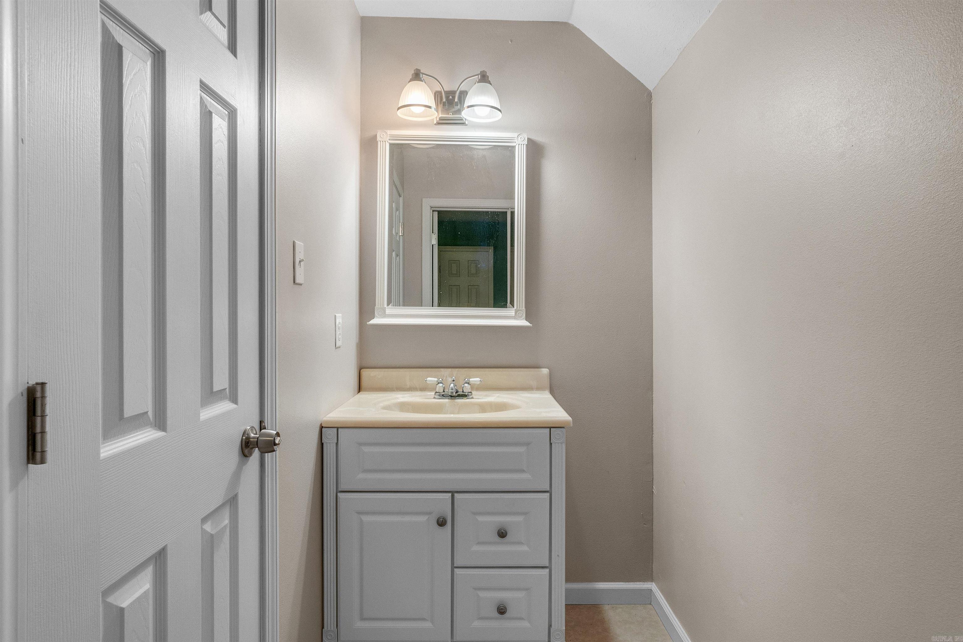 62 Robins Nest  Lonoke, AR