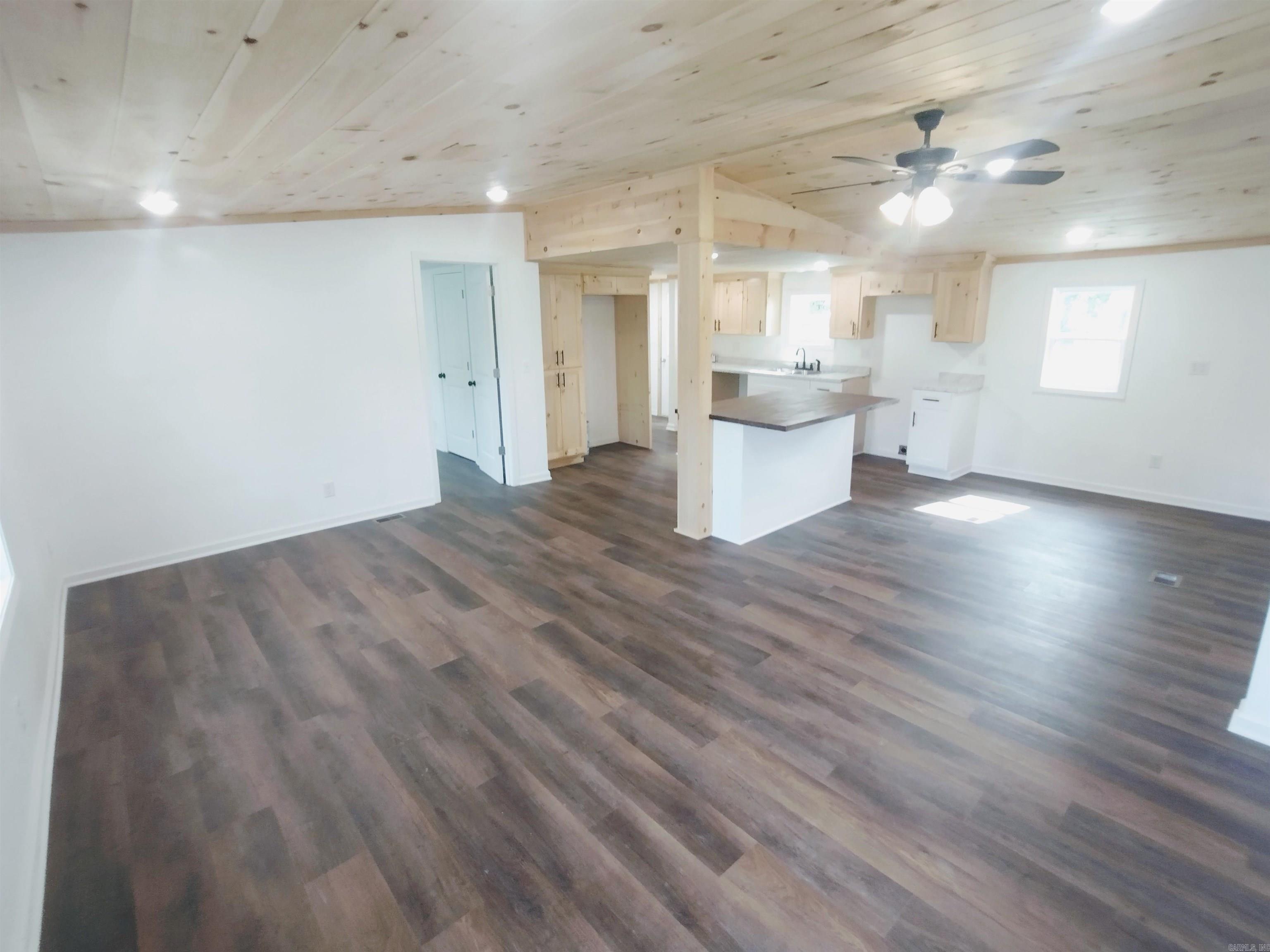 10633 hwy 66  Timbo, AR