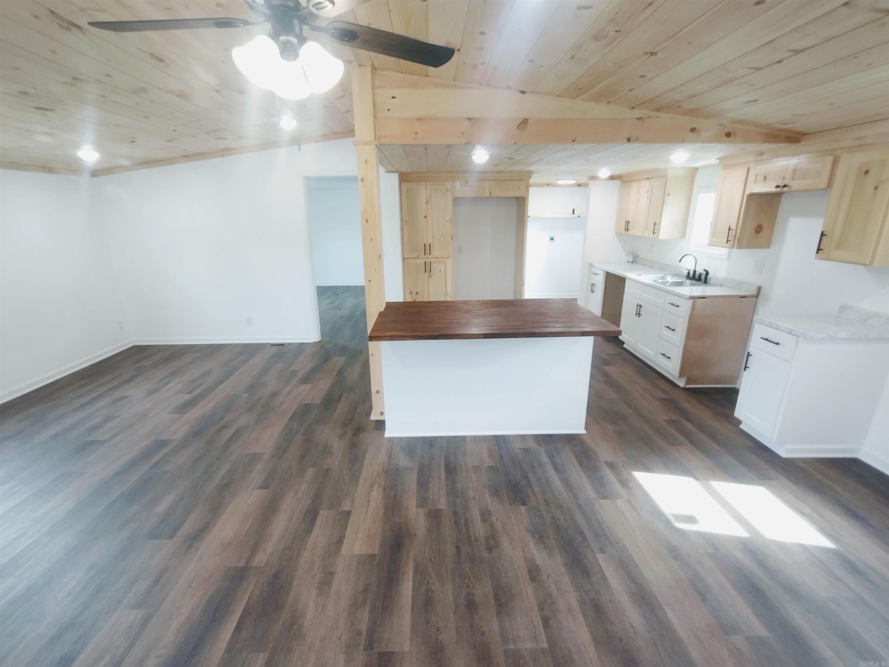 10633 hwy 66  Timbo, AR