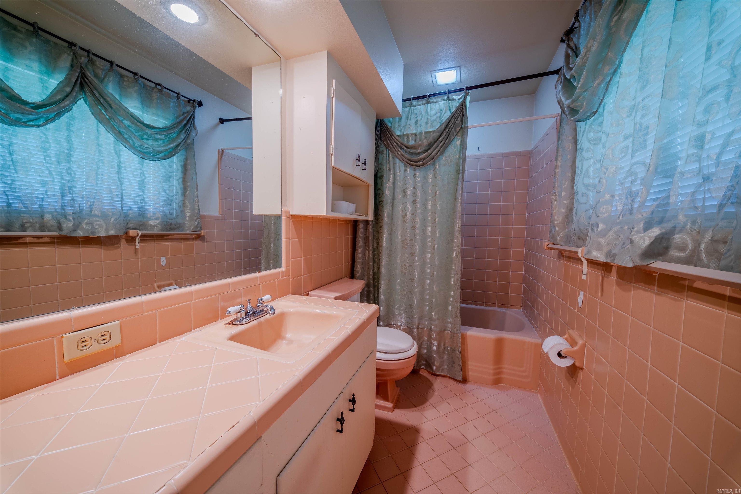 1609 W Cedar St  El Dorado, AR