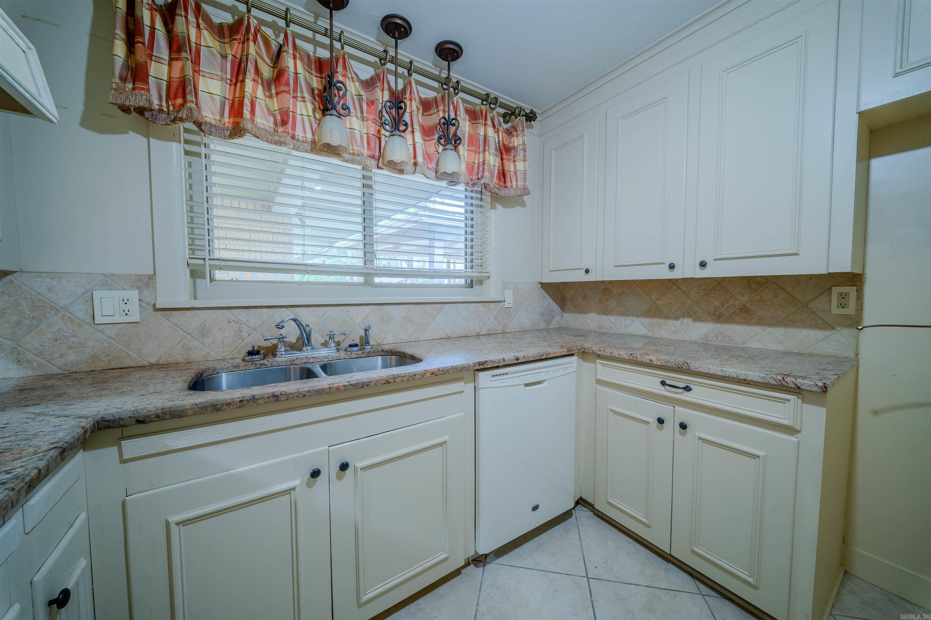 1609 W Cedar St  El Dorado, AR