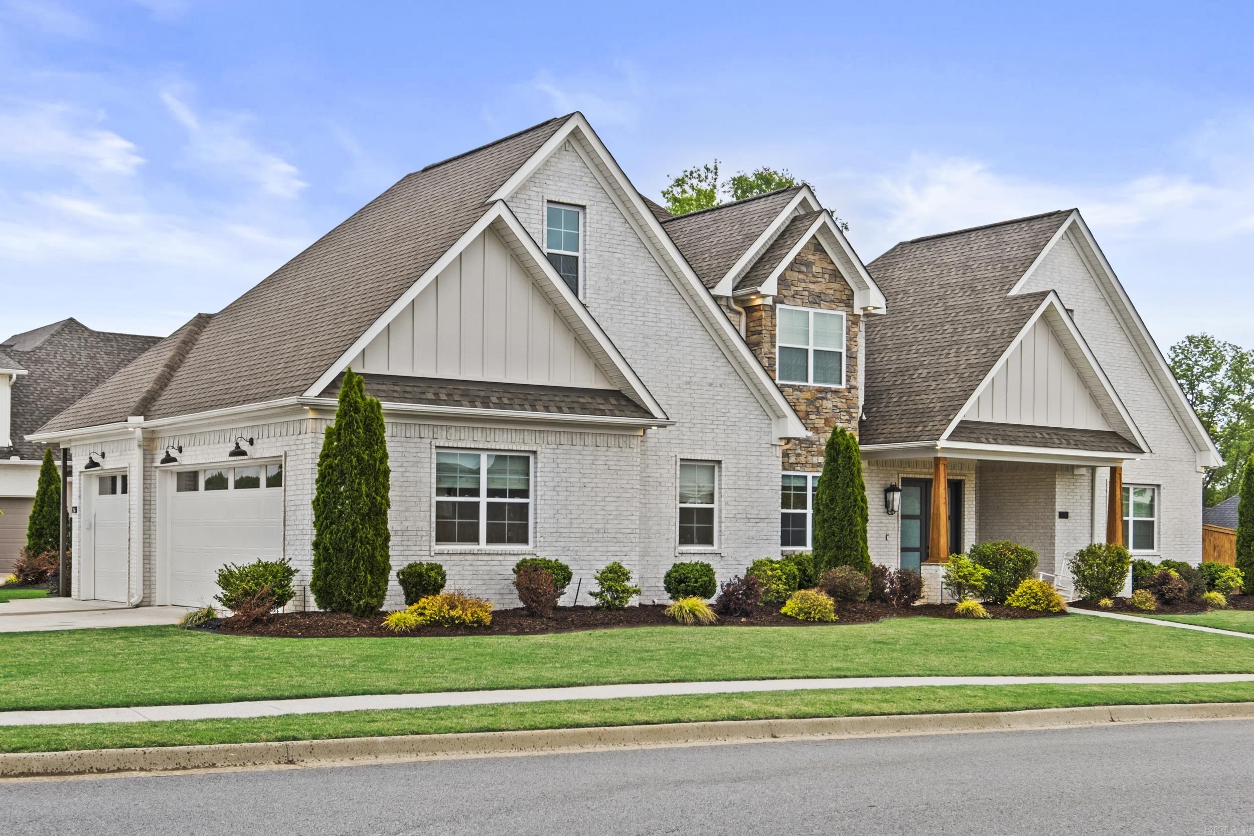 7230 Lake Point  Benton, AR