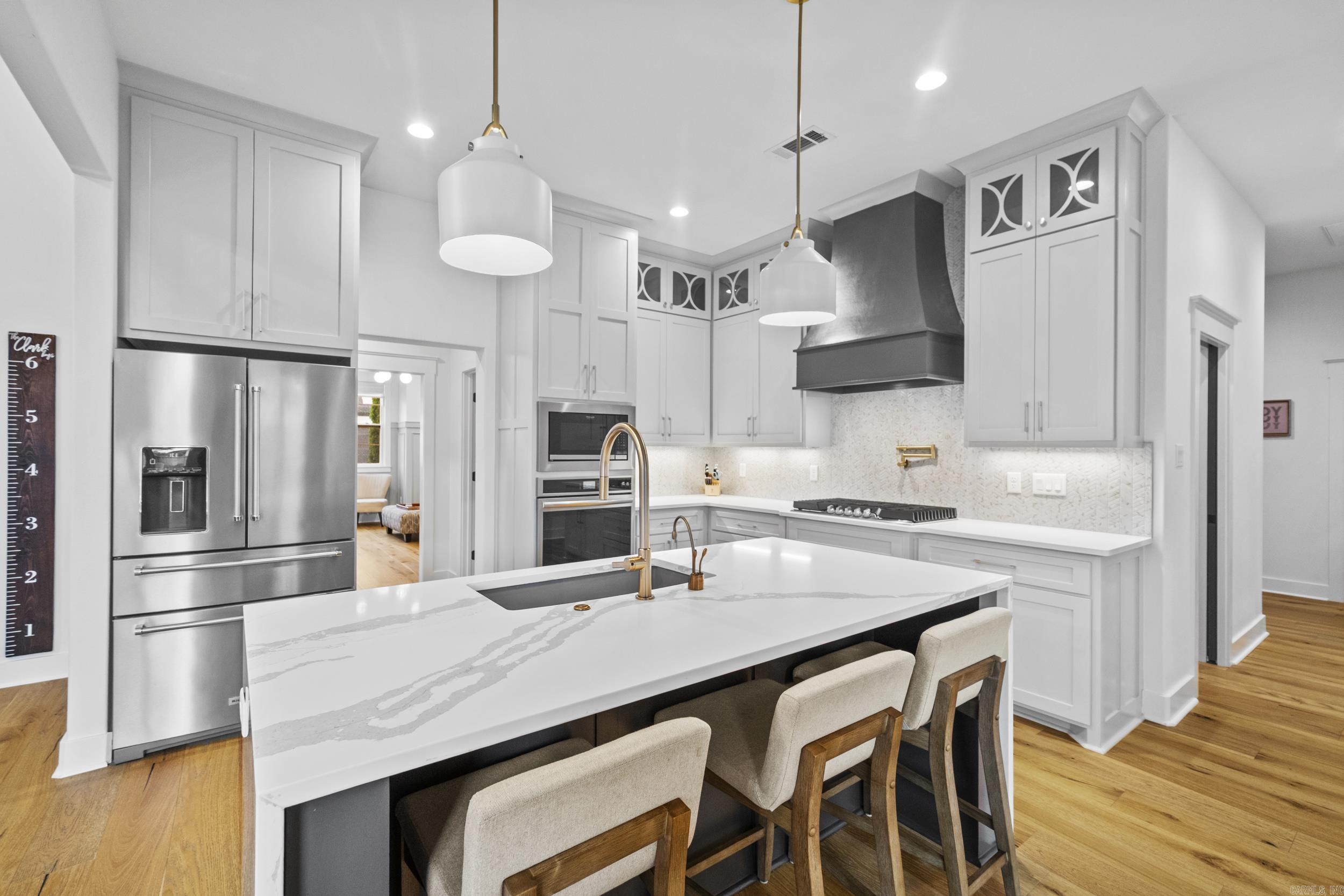 7230 Lake Point  Benton, AR