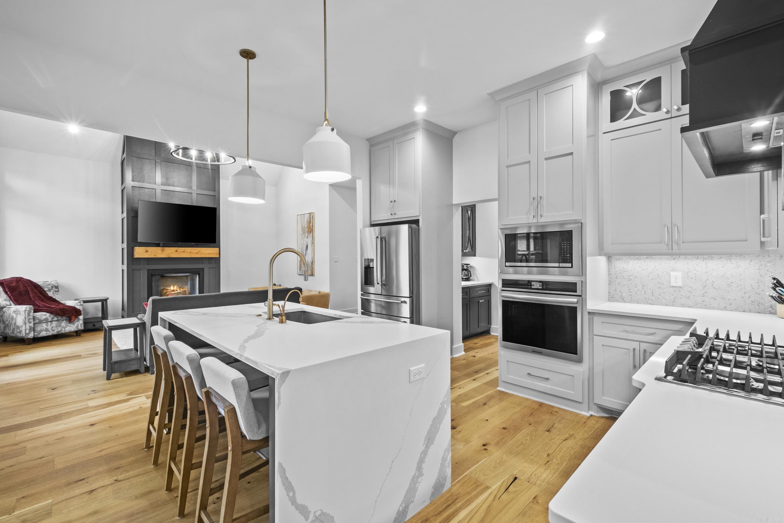 7230 Lake Point  Benton, AR