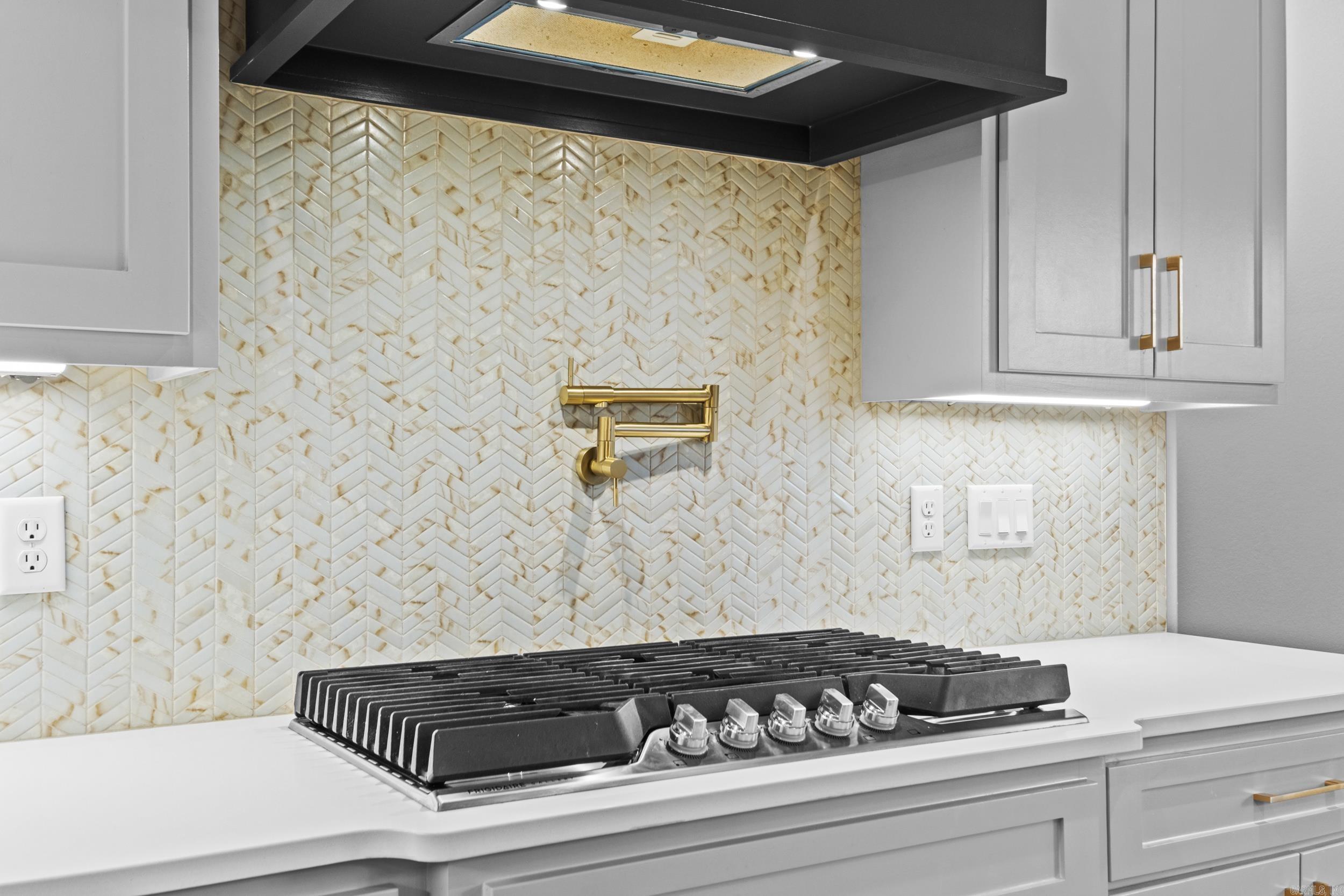 7230 Lake Point  Benton, AR