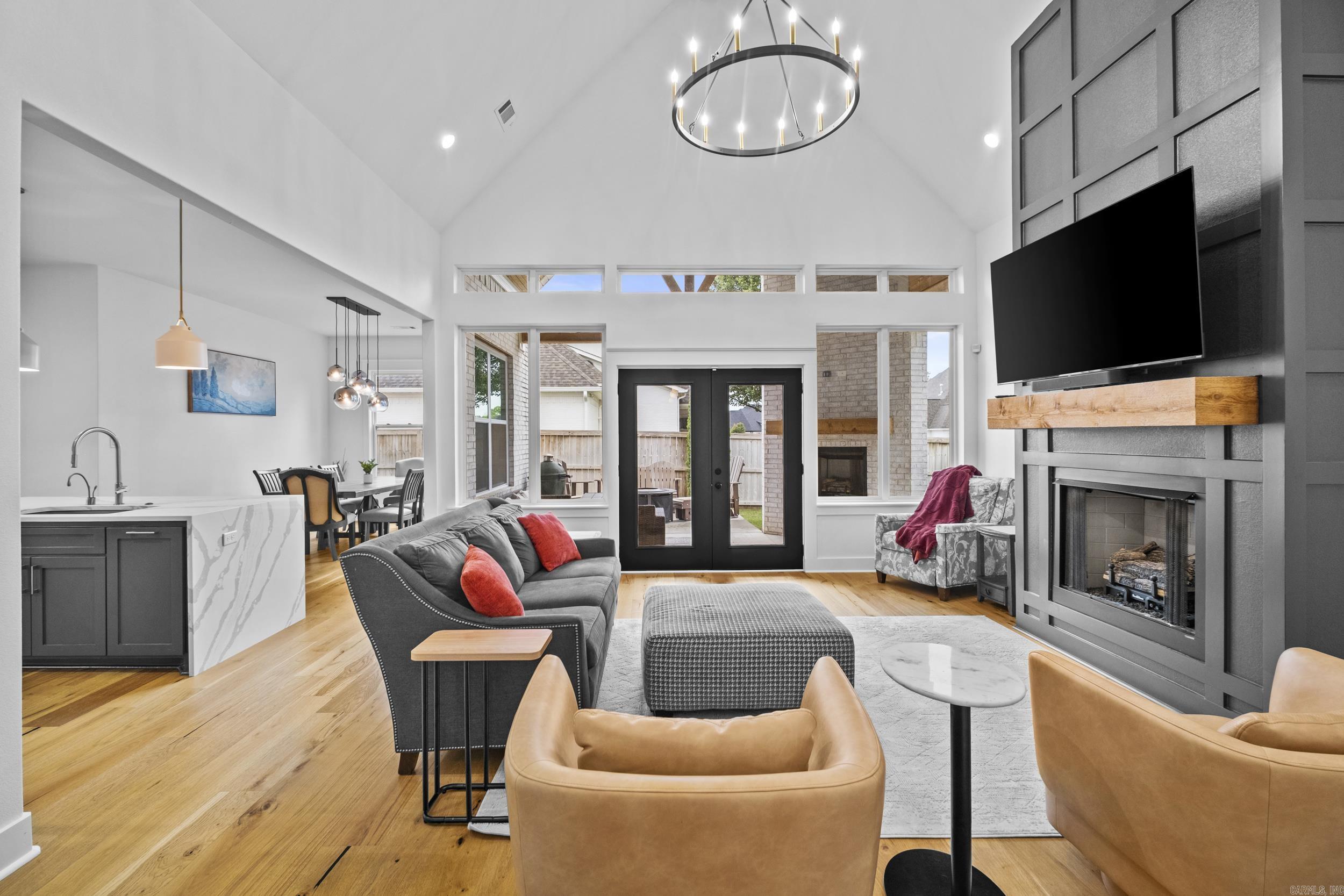 7230 Lake Point  Benton, AR