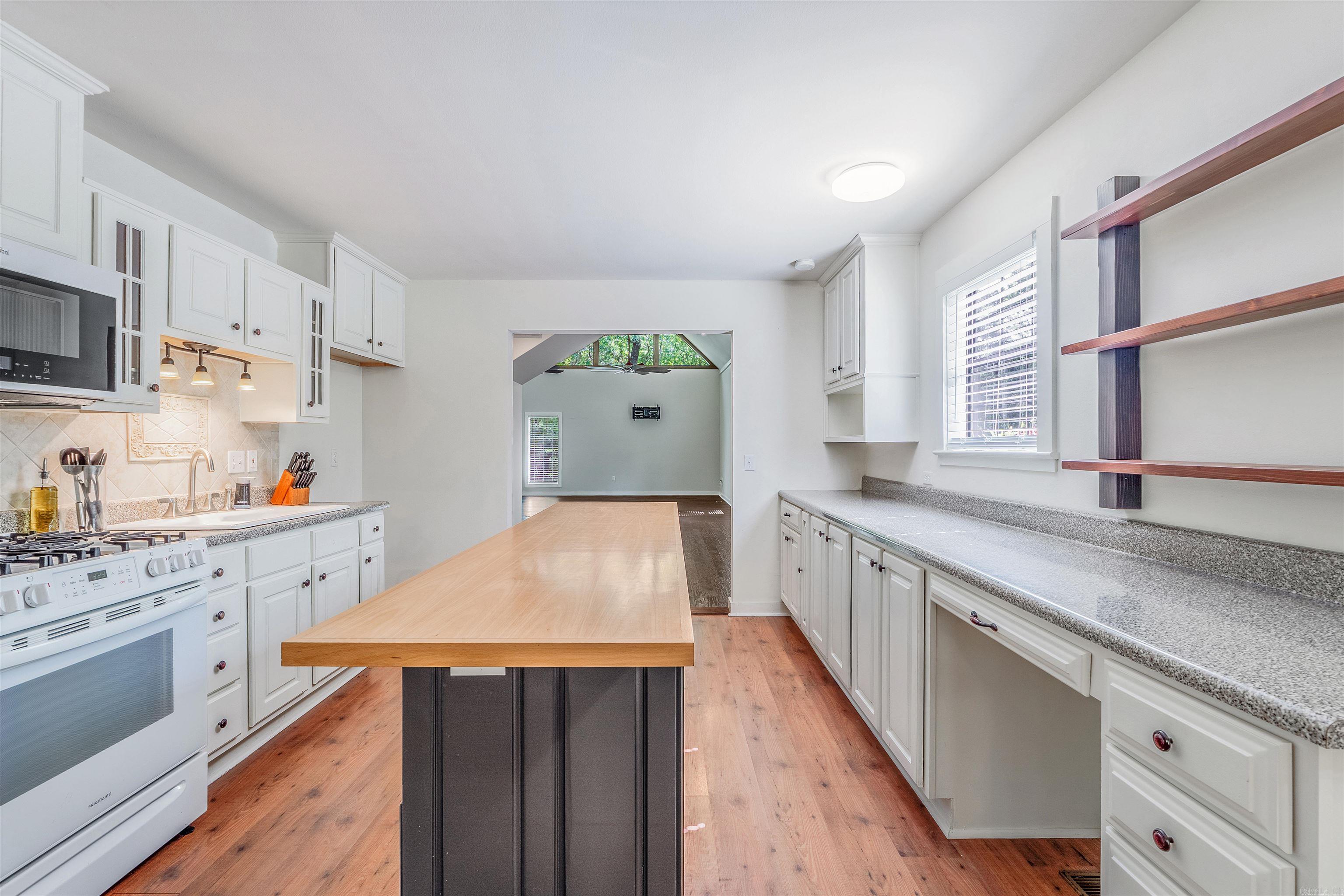 108 Heather Lane  Shirley, AR