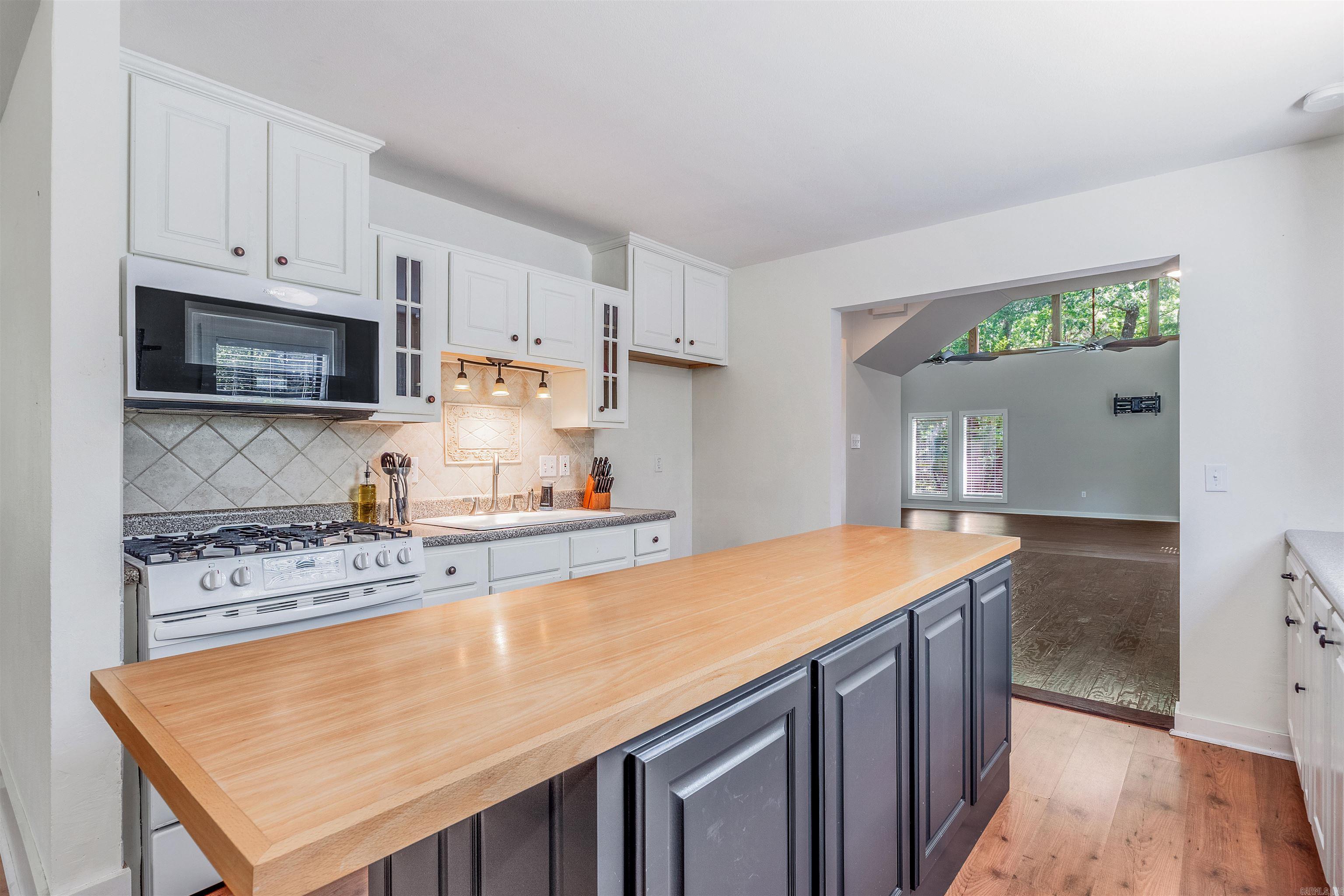 108 Heather Lane  Shirley, AR