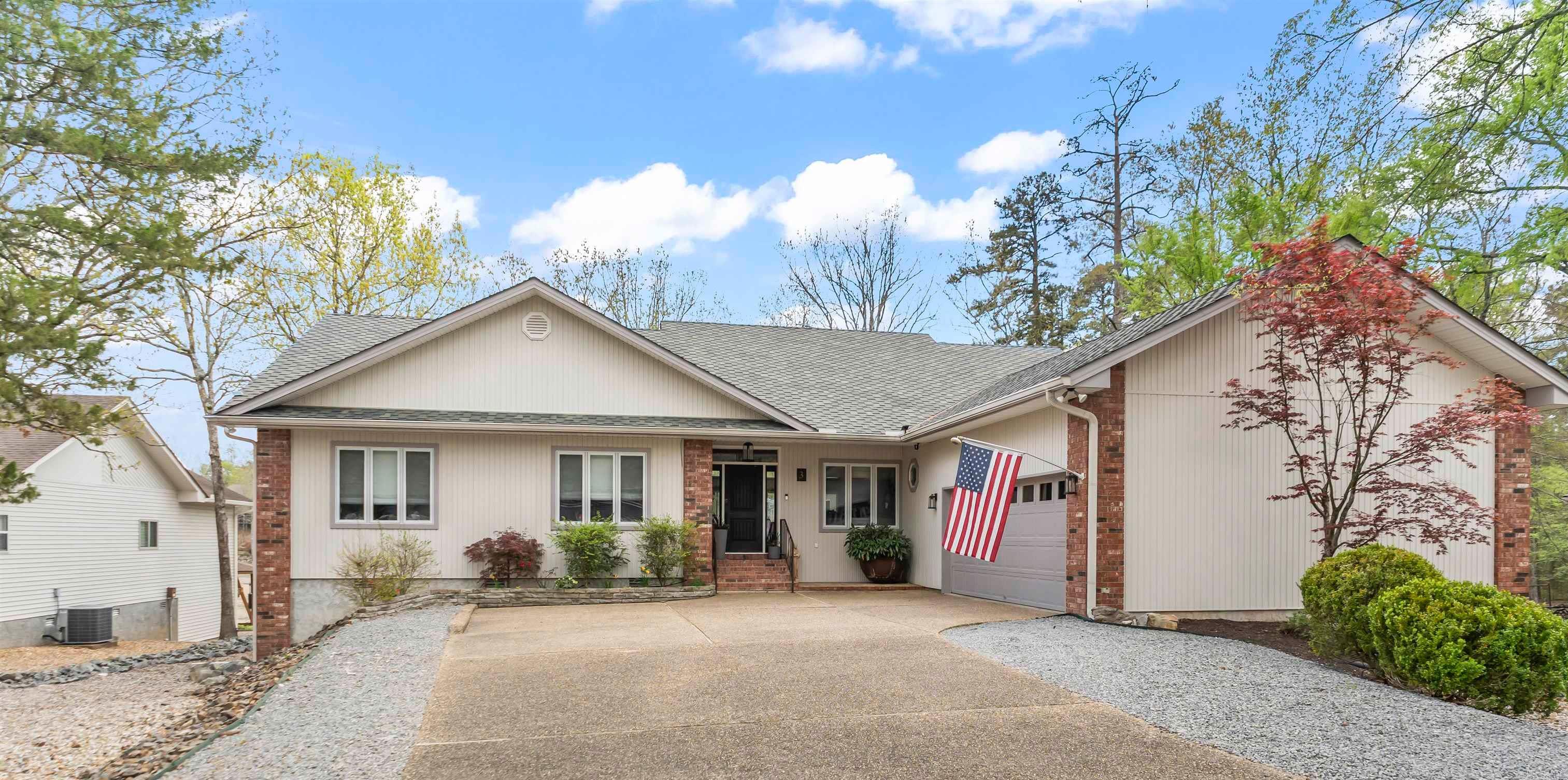 3 Levantino  Hot Springs Village, AR