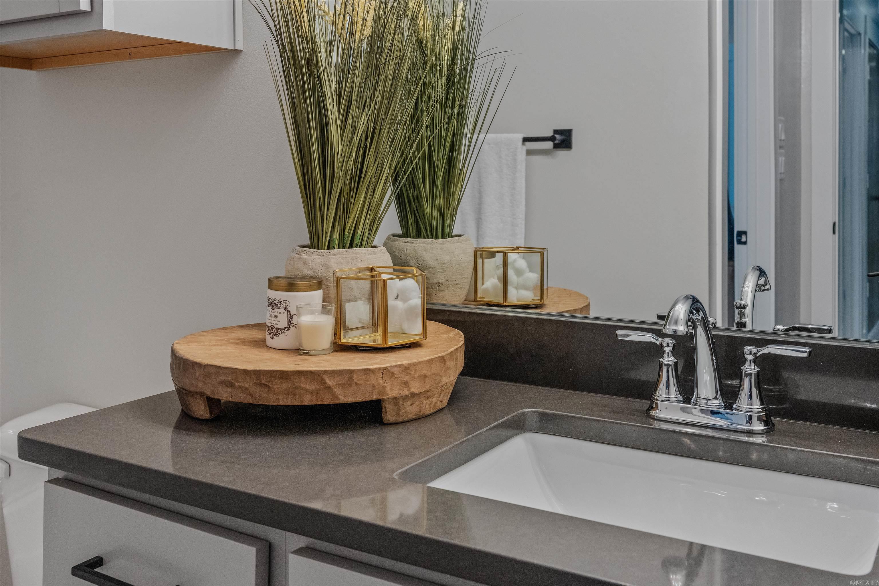 305 W Cross  Benton, AR