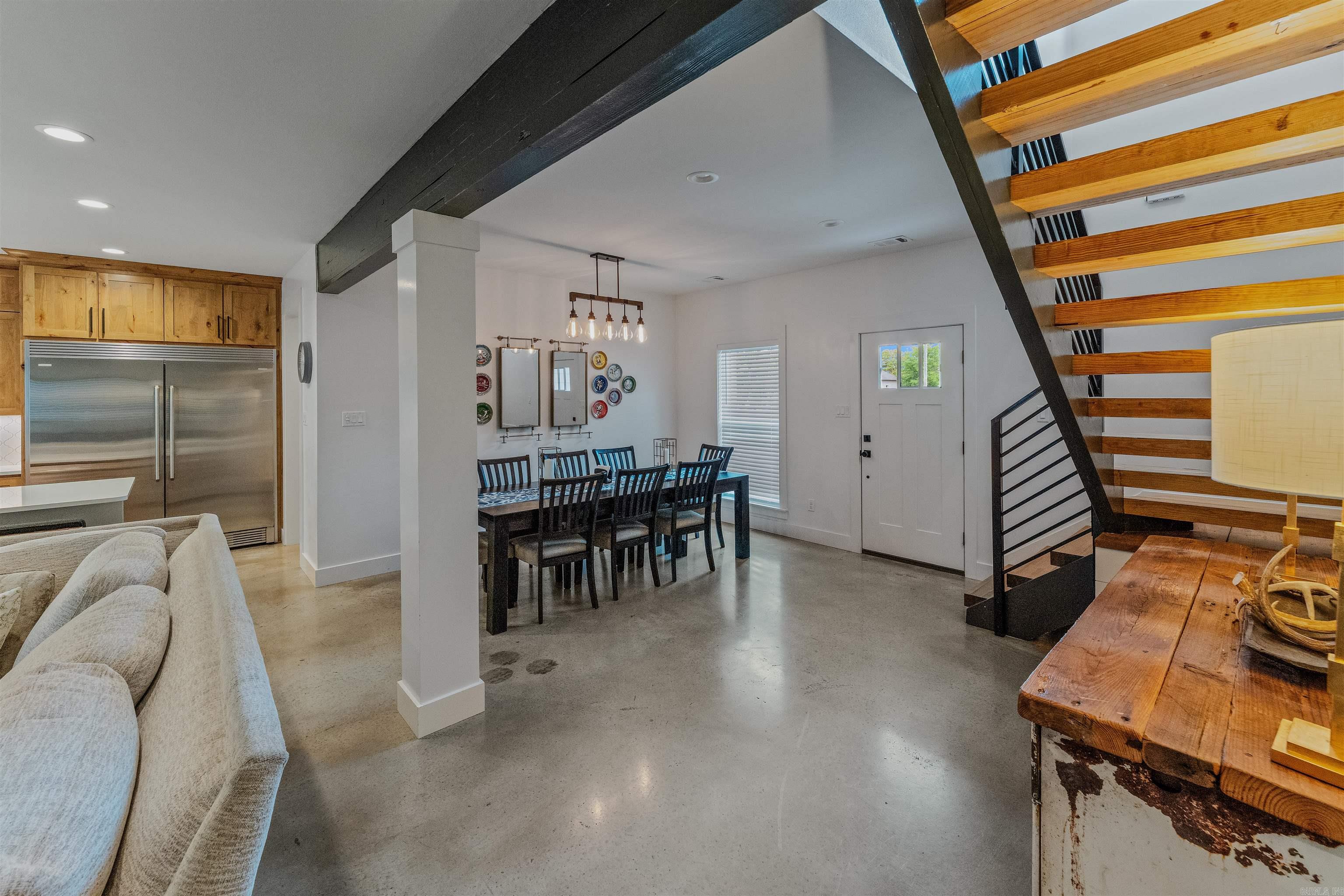 305 W Cross  Benton, AR