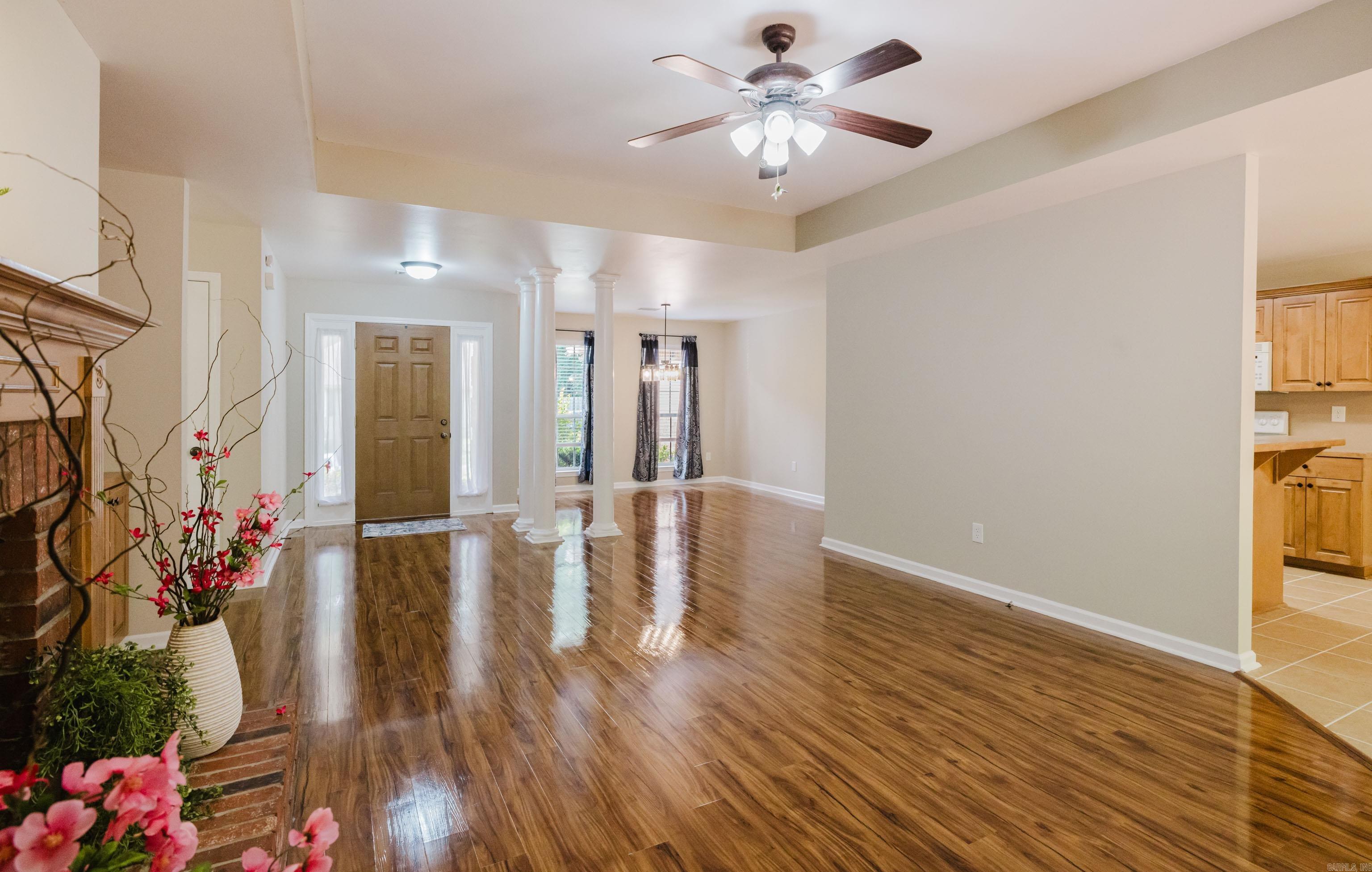 1202 Oxford Ave  Benton, AR