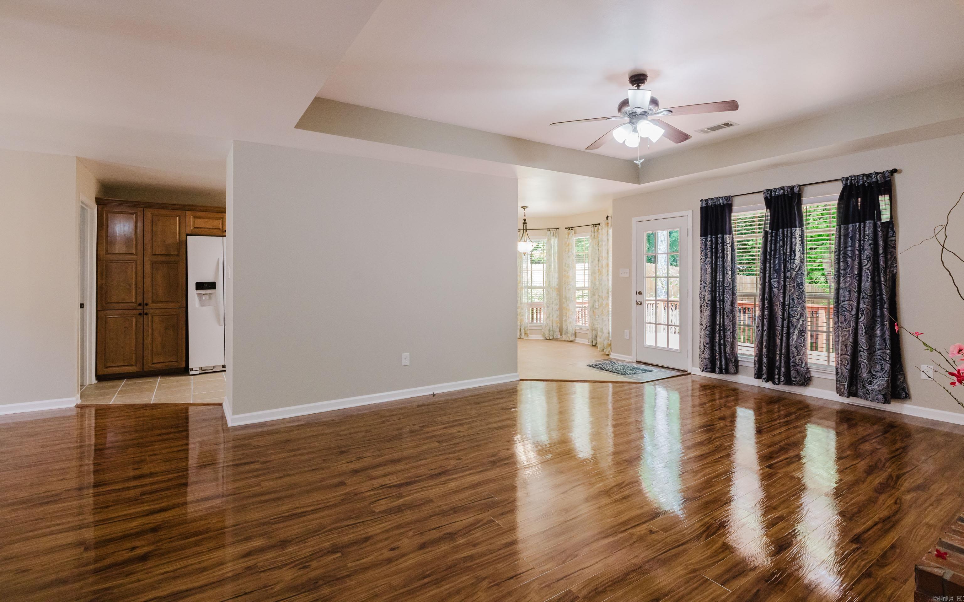 1202 Oxford Ave  Benton, AR