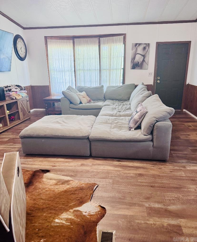 944 E Highway 270  Mount Ida, AR