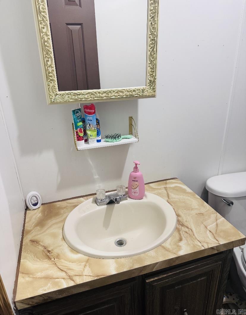 944 E Highway 270  Mount Ida, AR