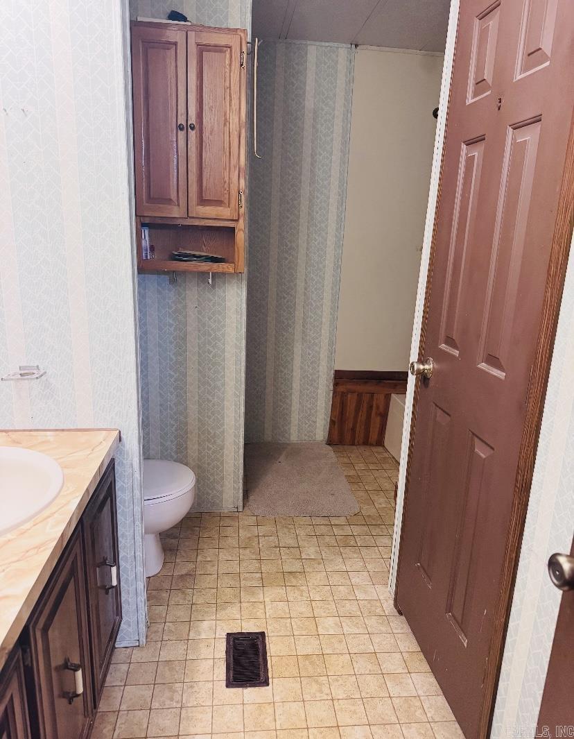 944 E Highway 270  Mount Ida, AR