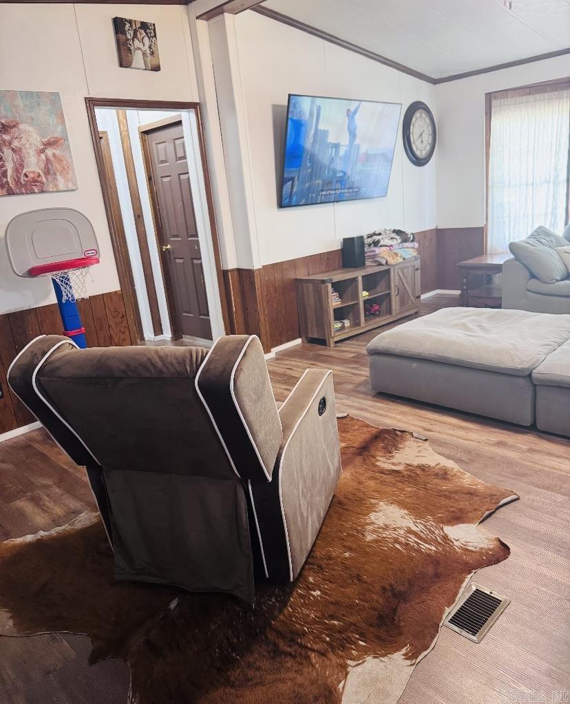 944 E Highway 270  Mount Ida, AR