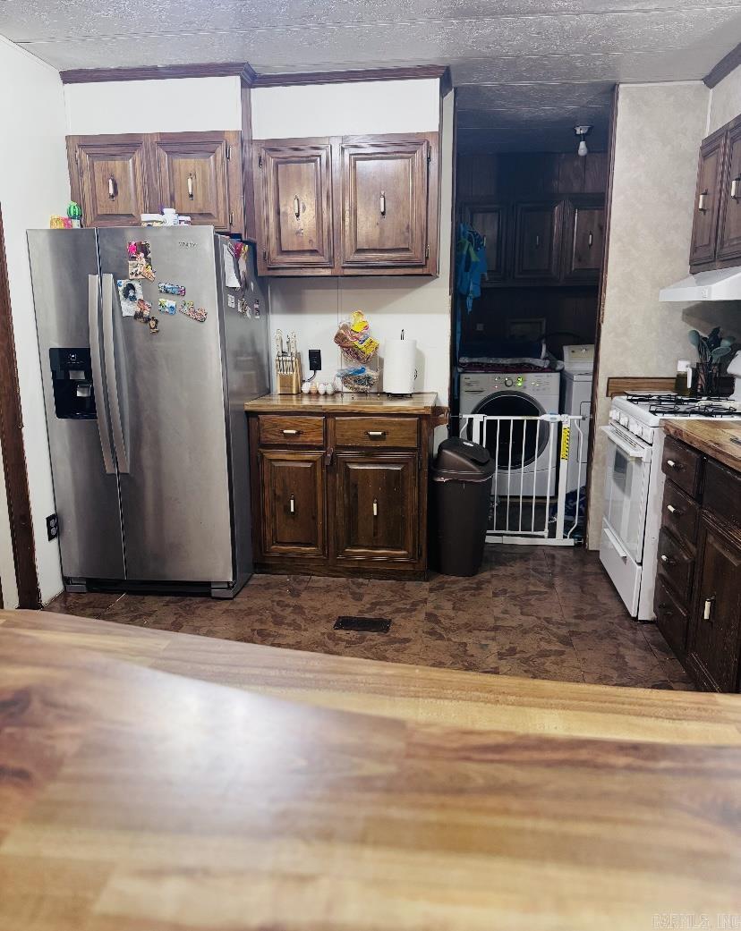 944 E Highway 270  Mount Ida, AR