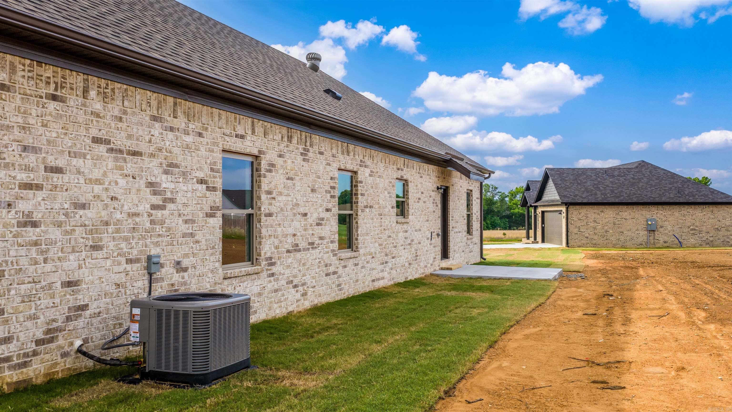 12 Odessa Davis Drive  Greenbrier, AR