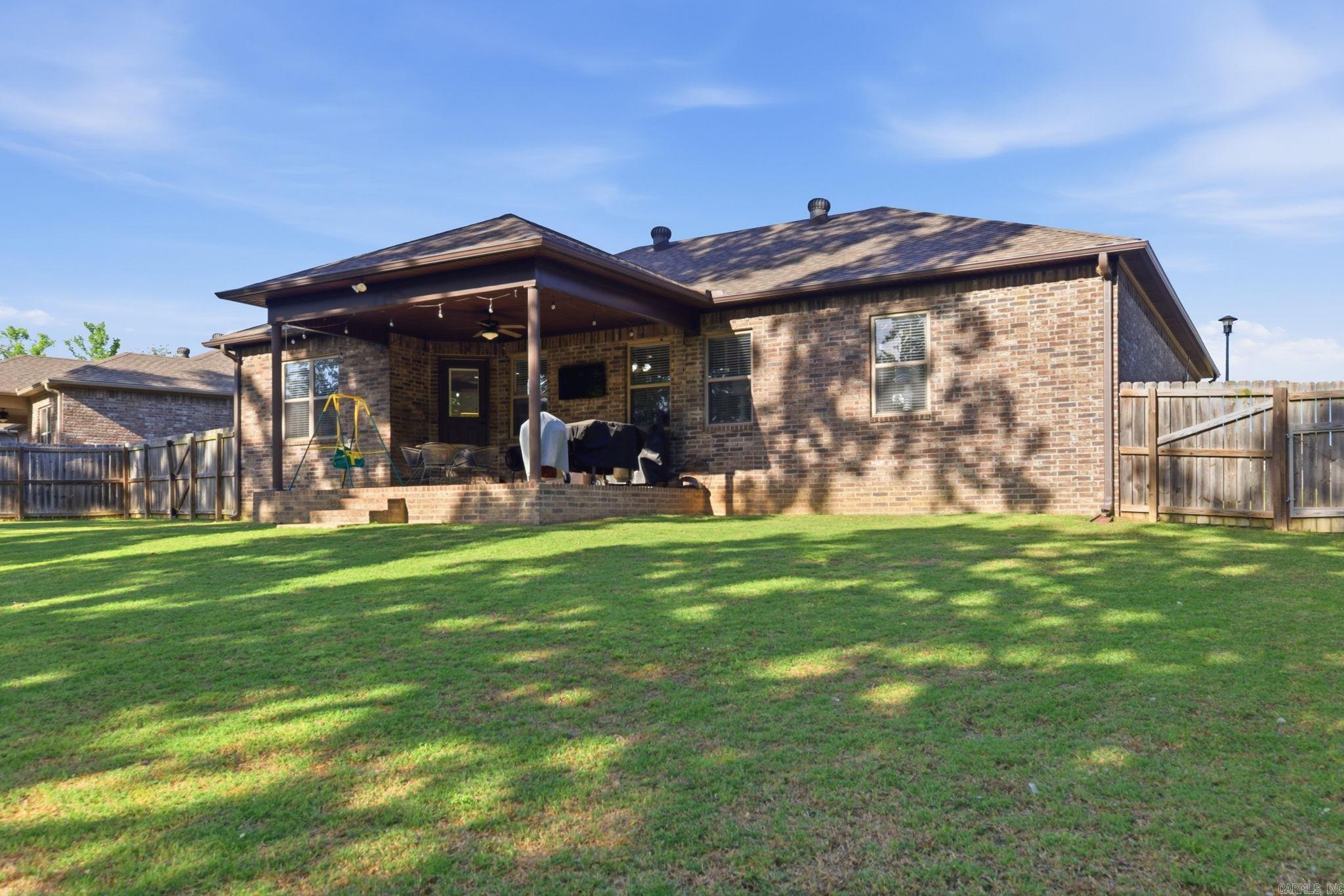 23 Fletcher Dr  Austin, AR