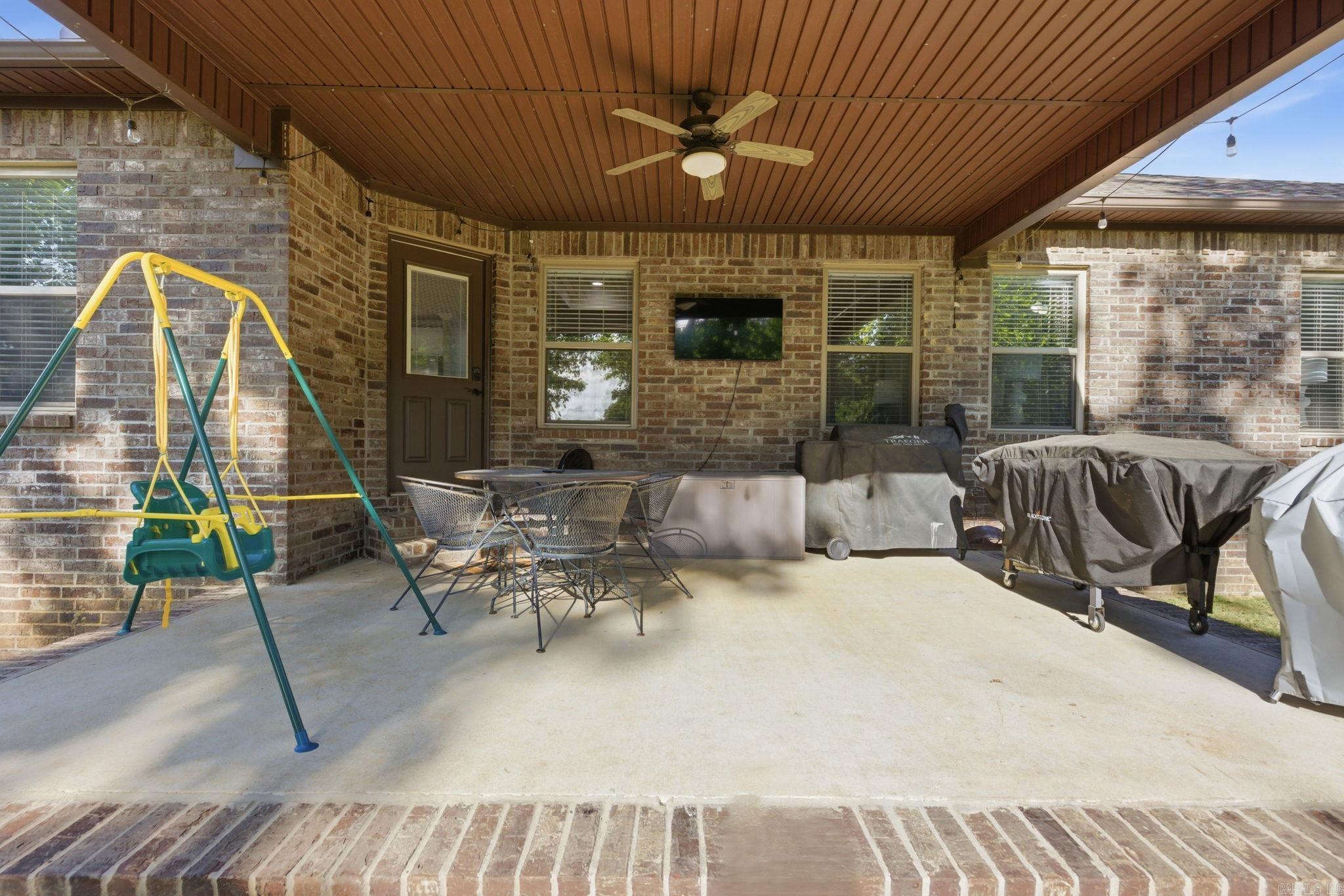 23 Fletcher Dr  Austin, AR