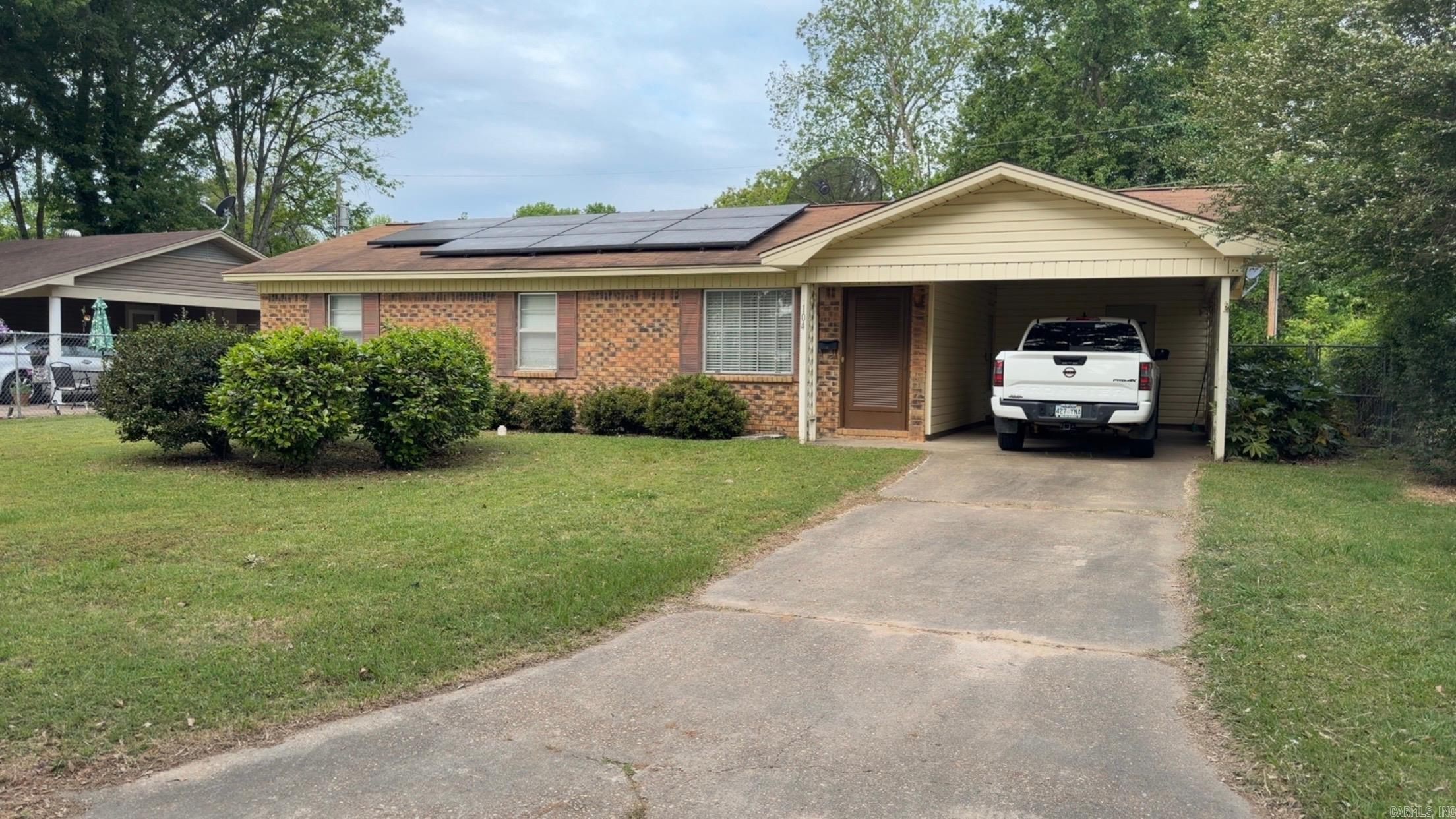 104 S Crestview  Dumas, AR