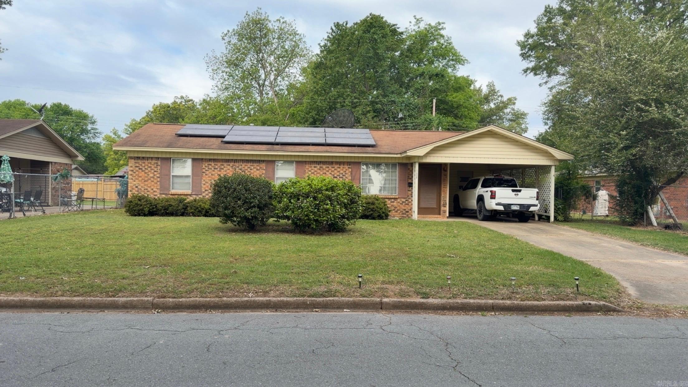 104 S Crestview  Dumas, AR