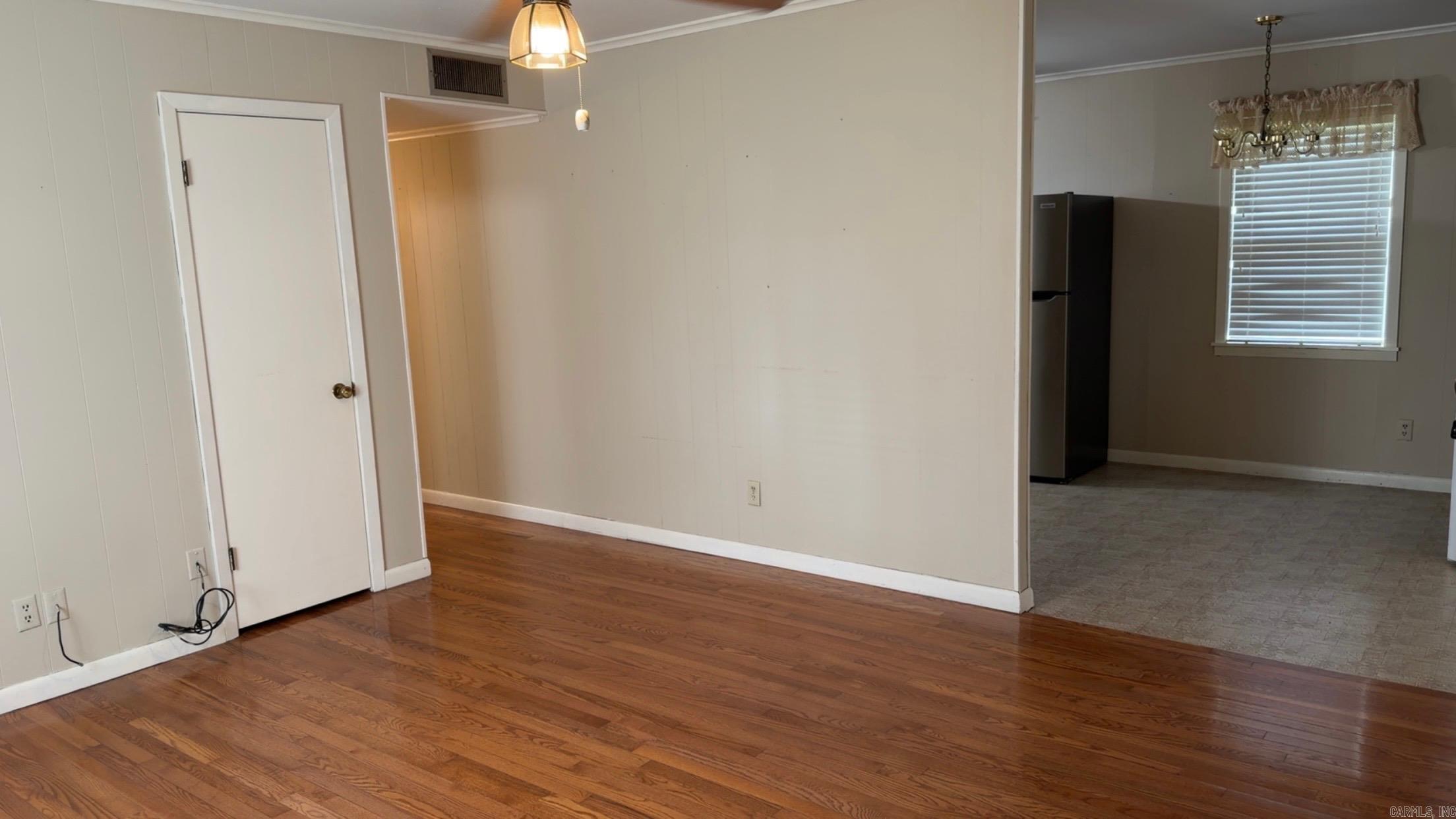 104 S Crestview  Dumas, AR