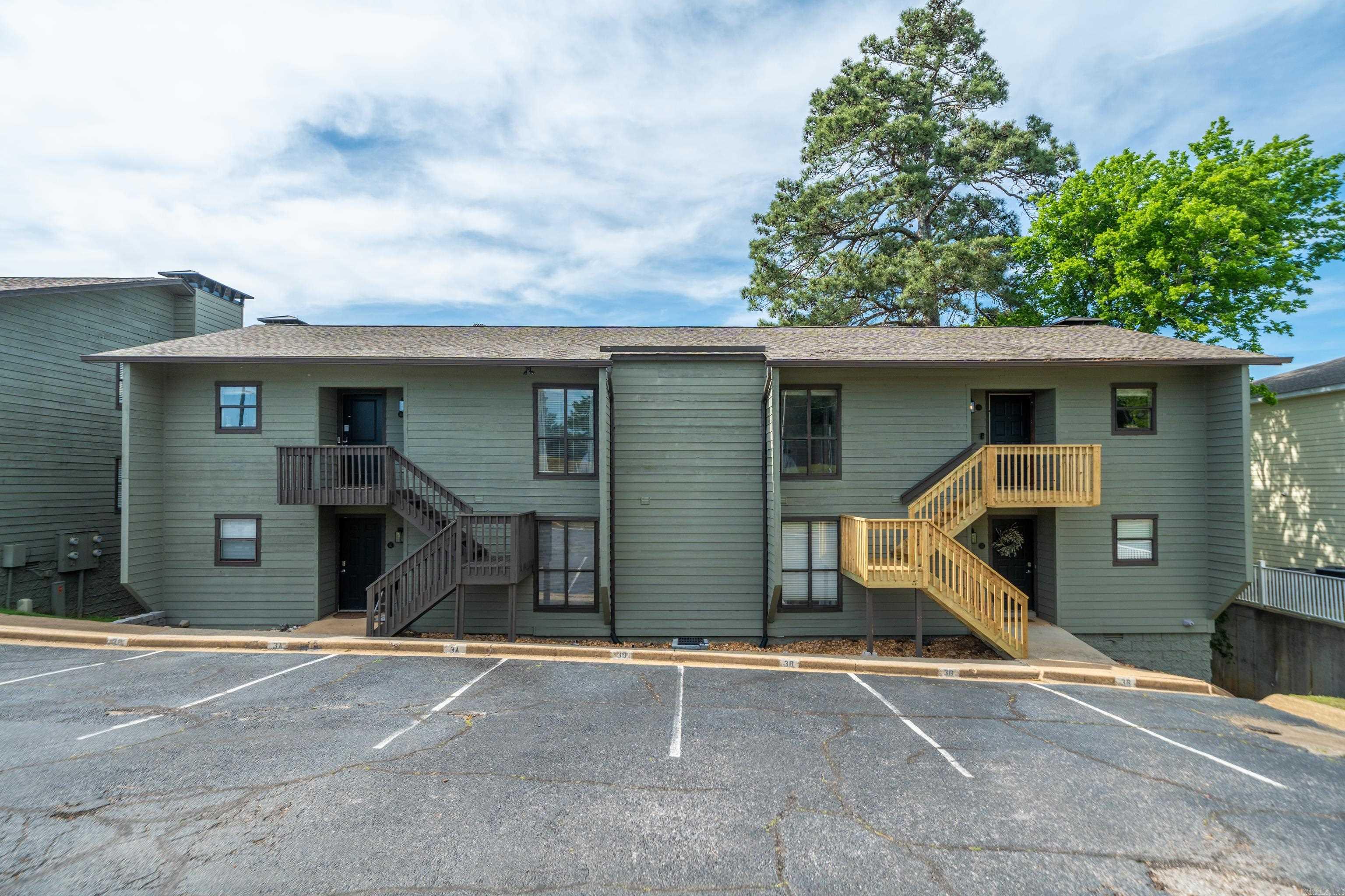 120 Catalina  Hot Springs, AR