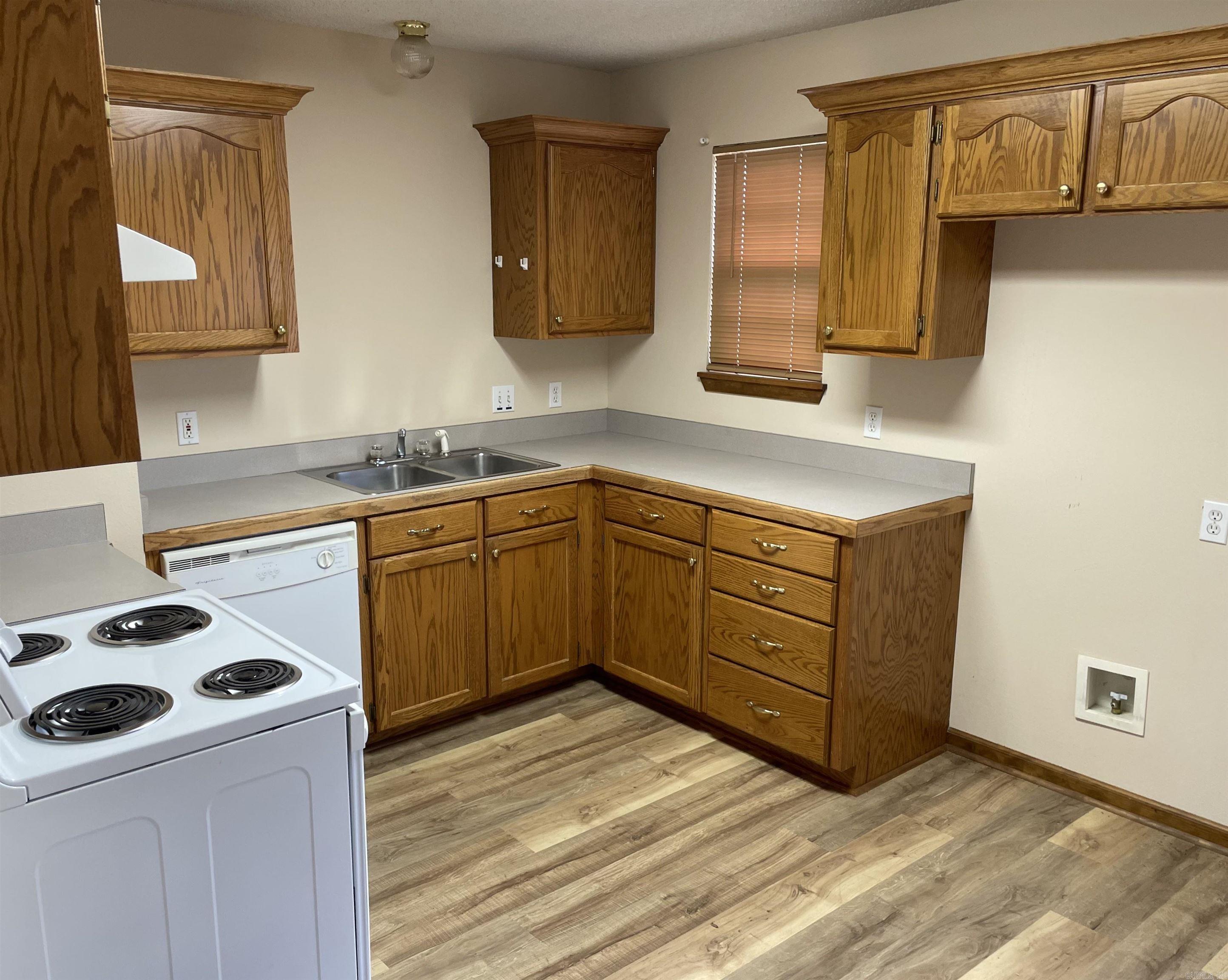 405 W Vine  Sheridan, AR