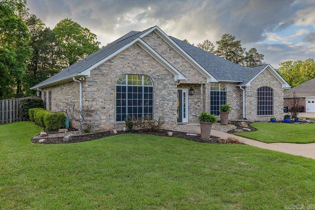 7101 Tall Oaks  Texarkana, AR