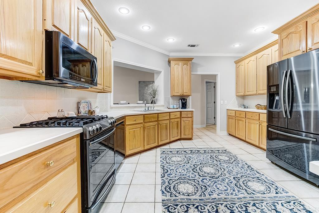 7101 Tall Oaks  Texarkana, AR