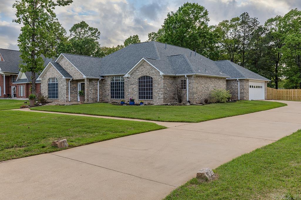 7101 Tall Oaks  Texarkana, AR