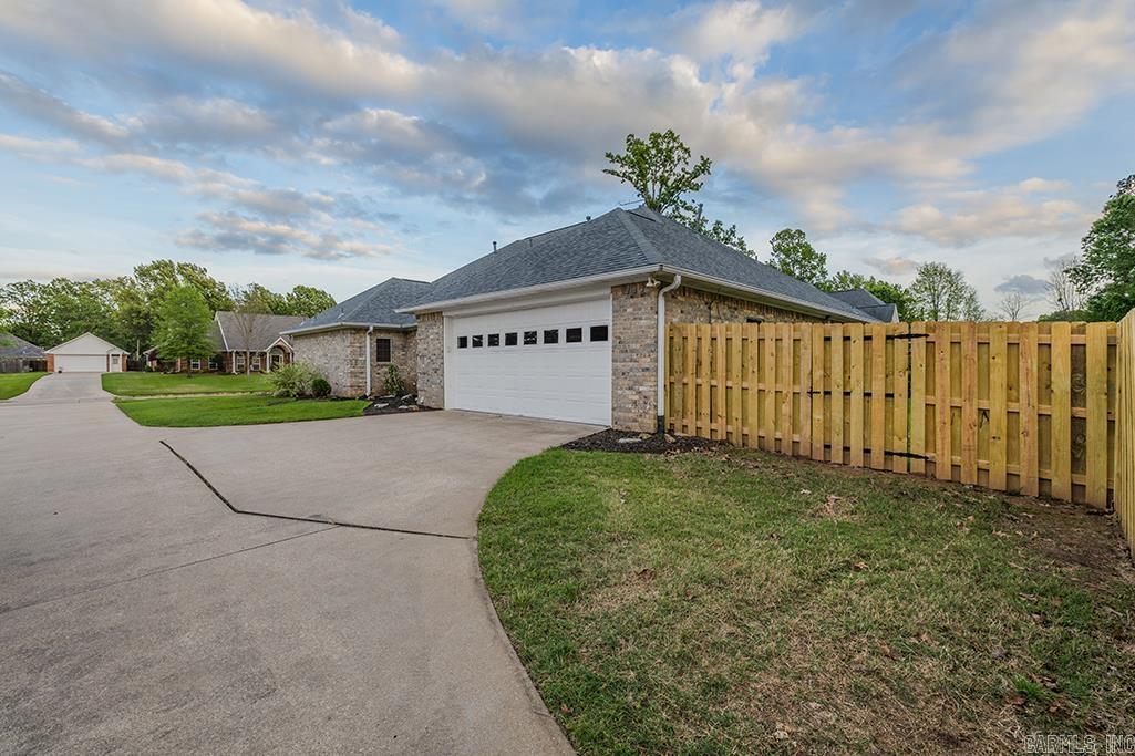 7101 Tall Oaks  Texarkana, AR