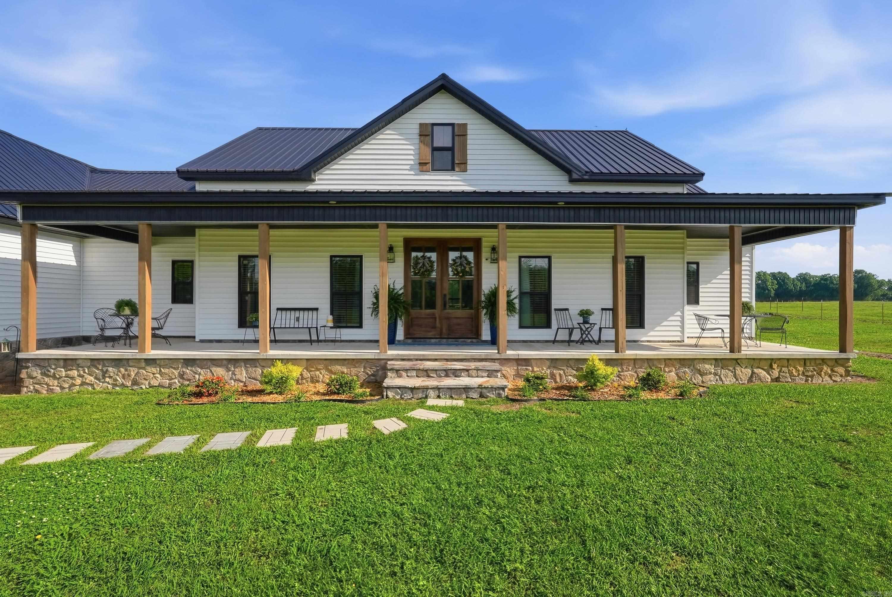 168 Burgess  Greenbrier, AR