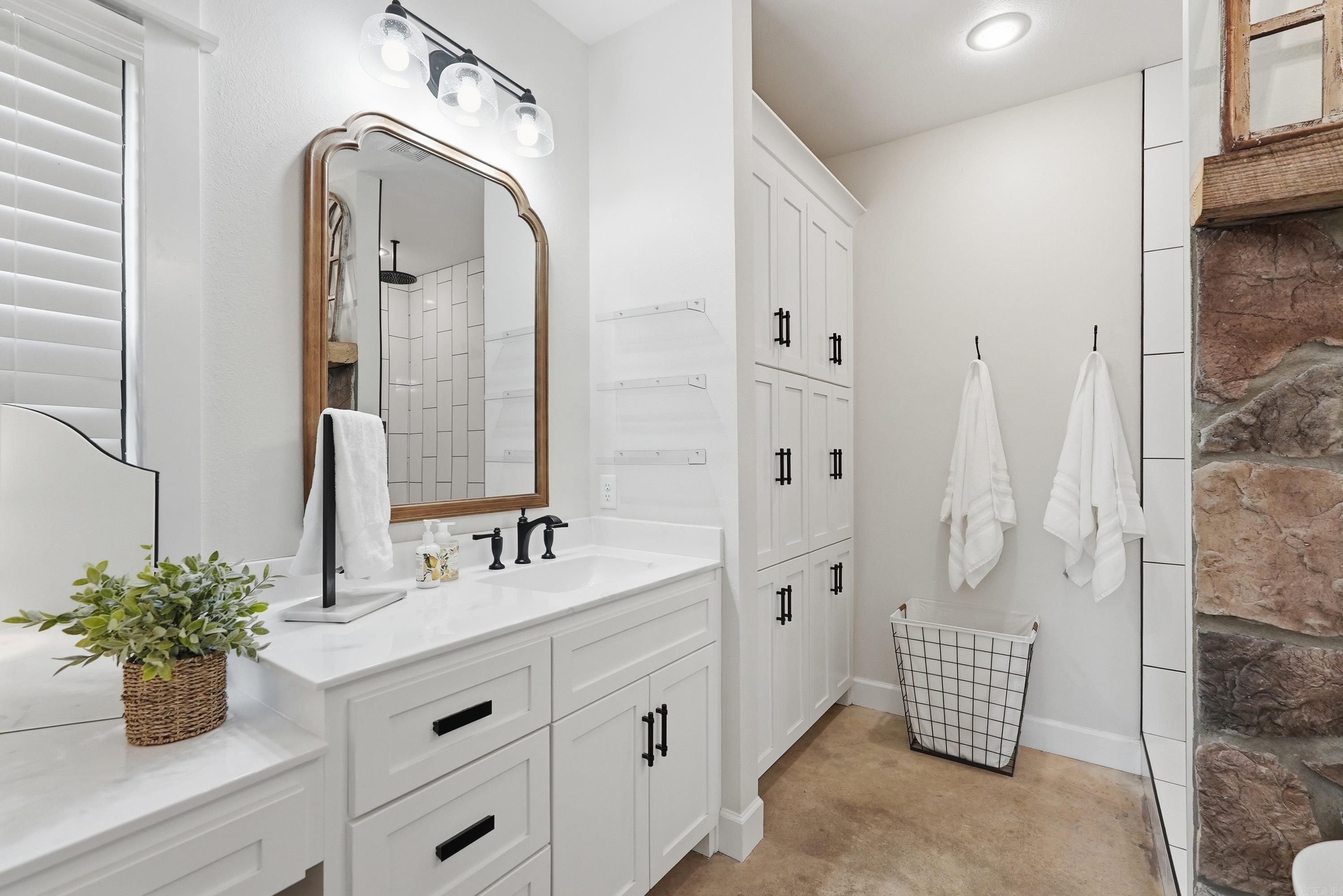 168 Burgess  Greenbrier, AR