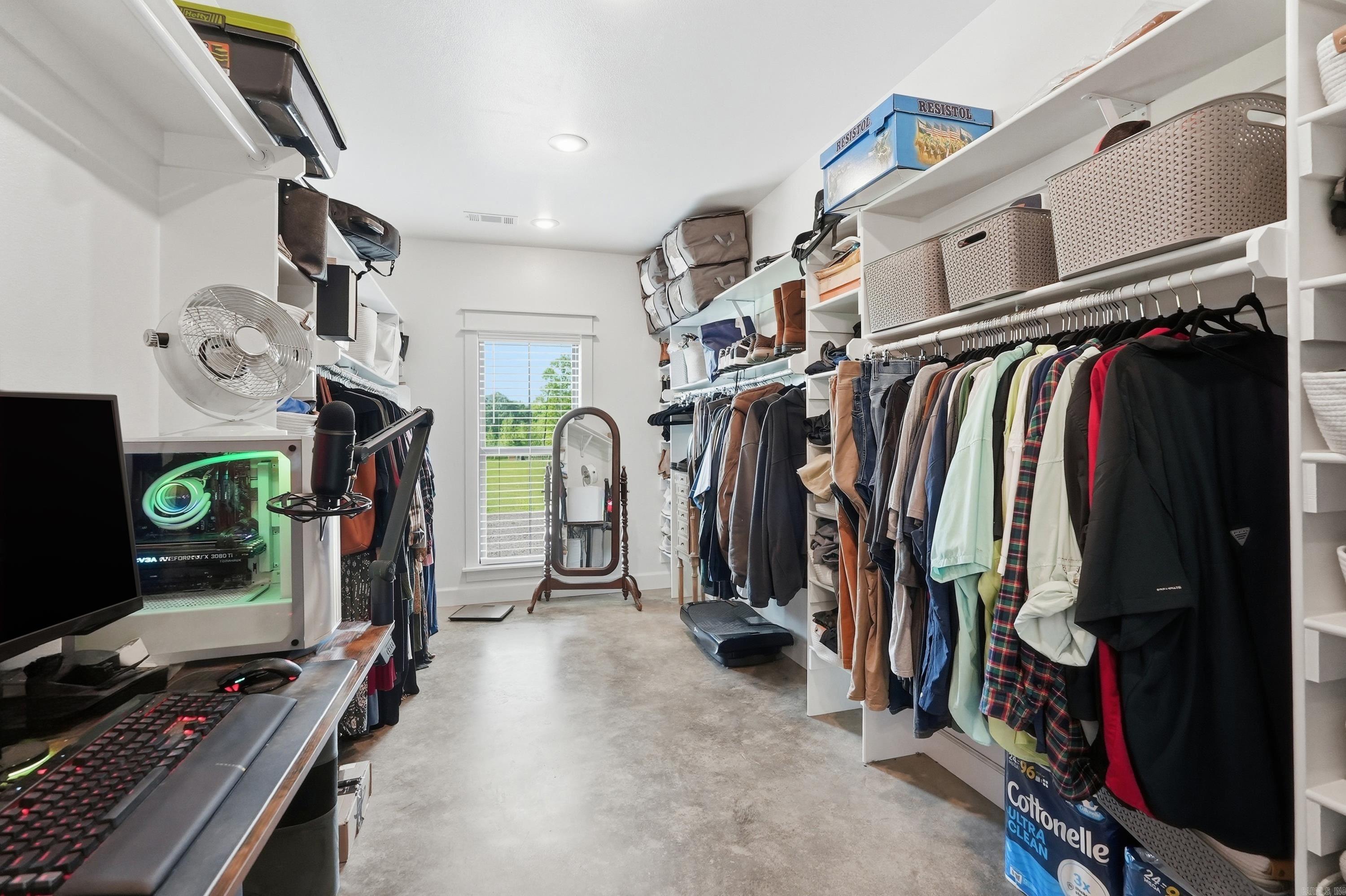 168 Burgess  Greenbrier, AR