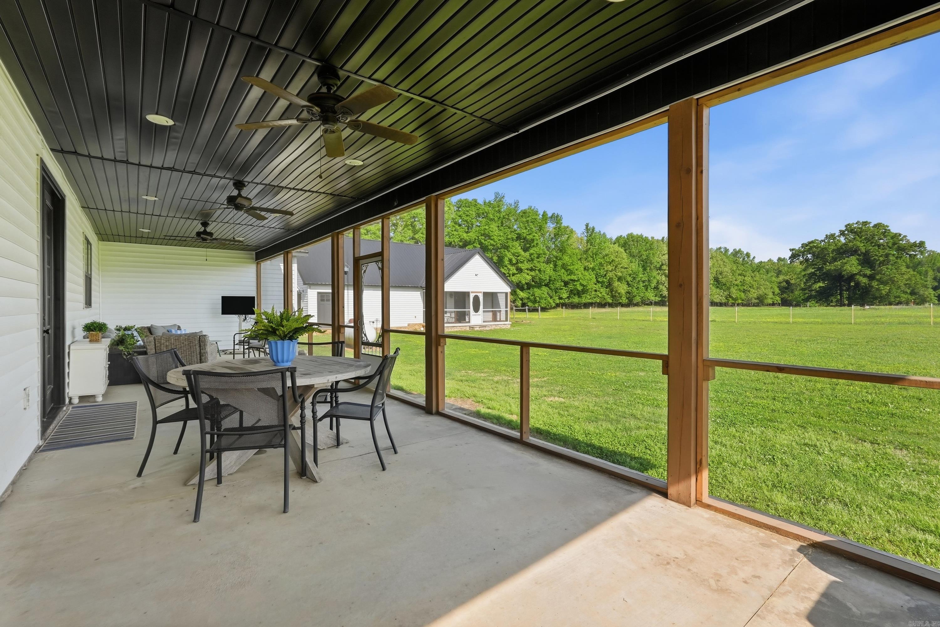 168 Burgess  Greenbrier, AR