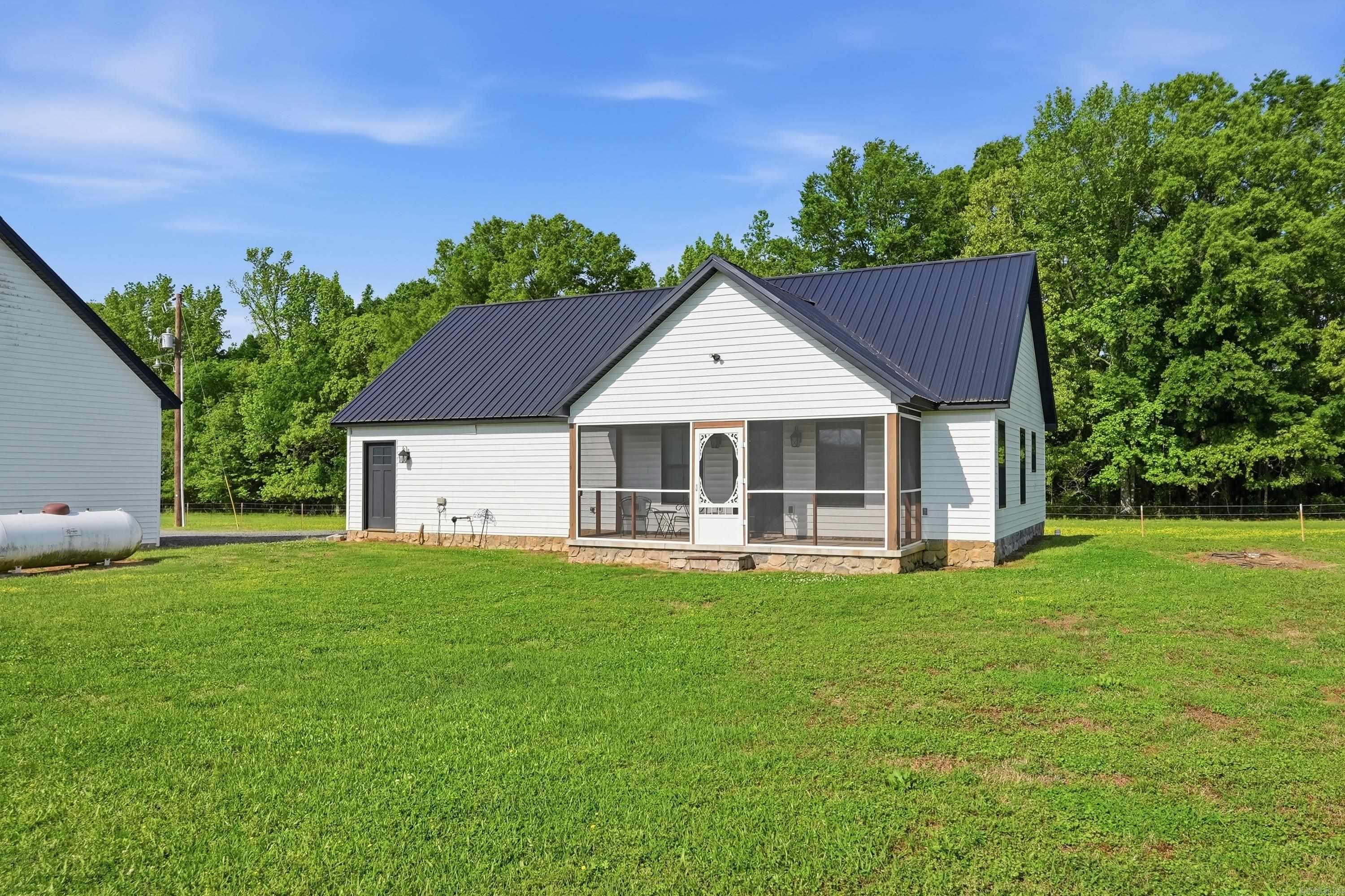 168 Burgess  Greenbrier, AR