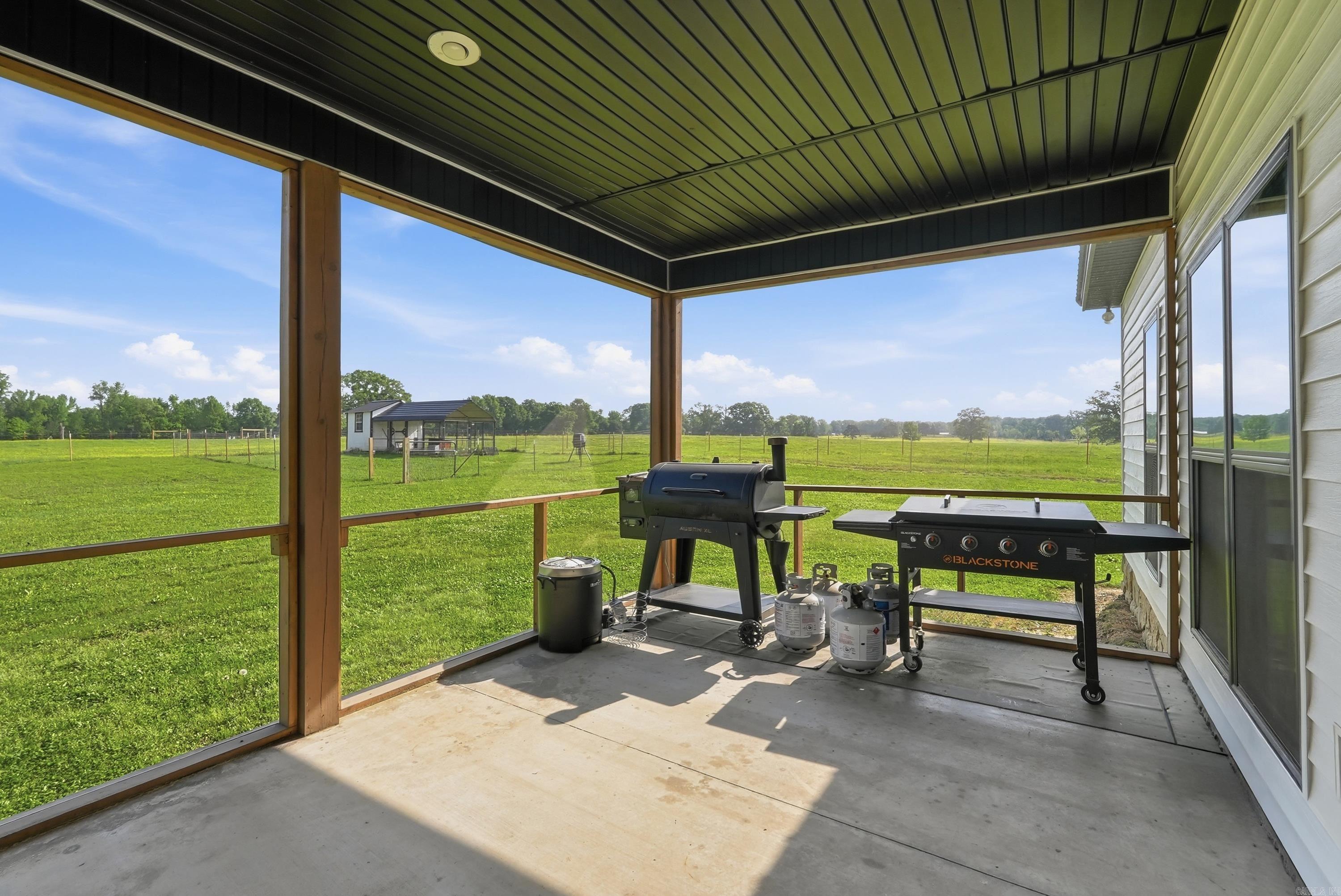 168 Burgess  Greenbrier, AR