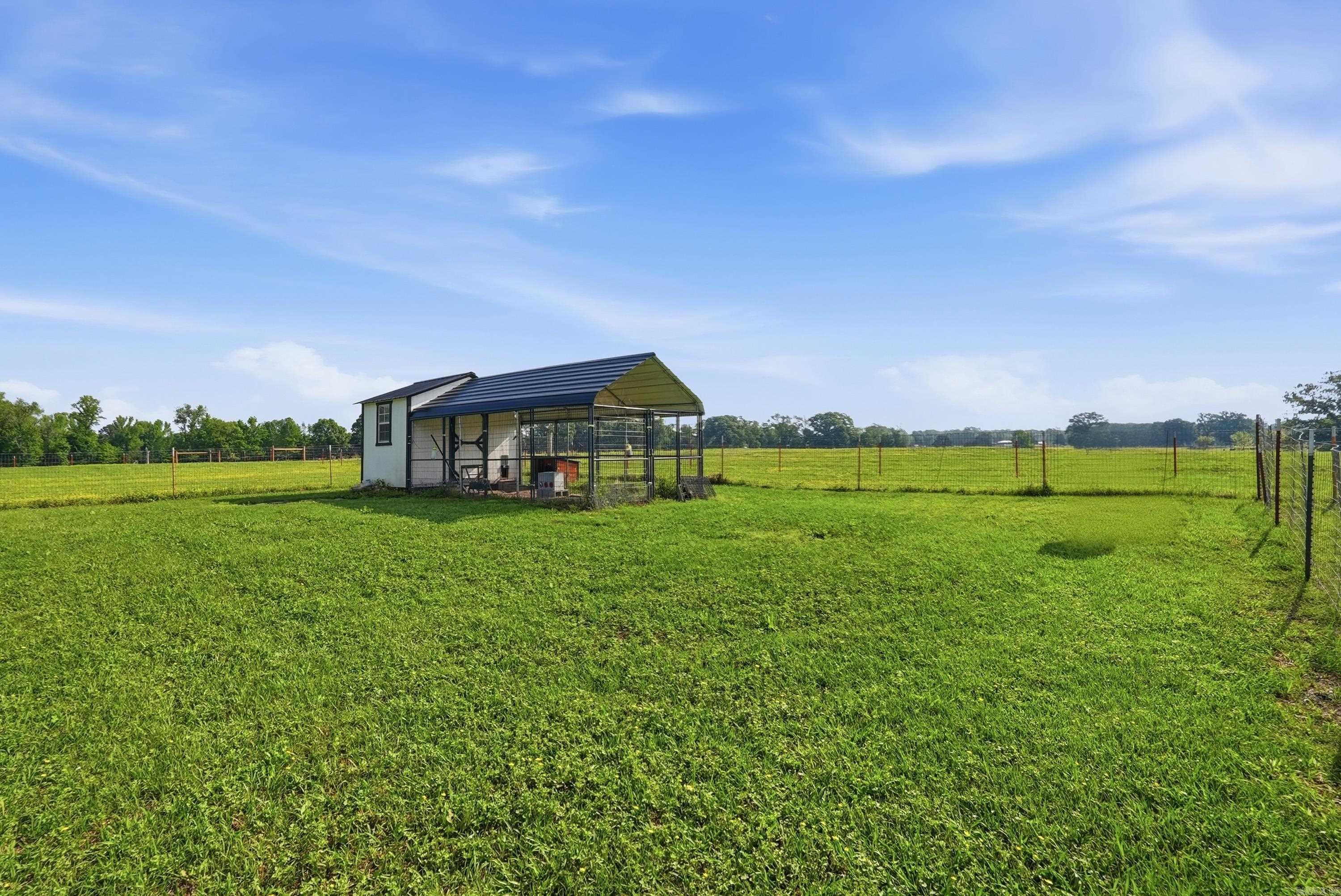 168 Burgess  Greenbrier, AR