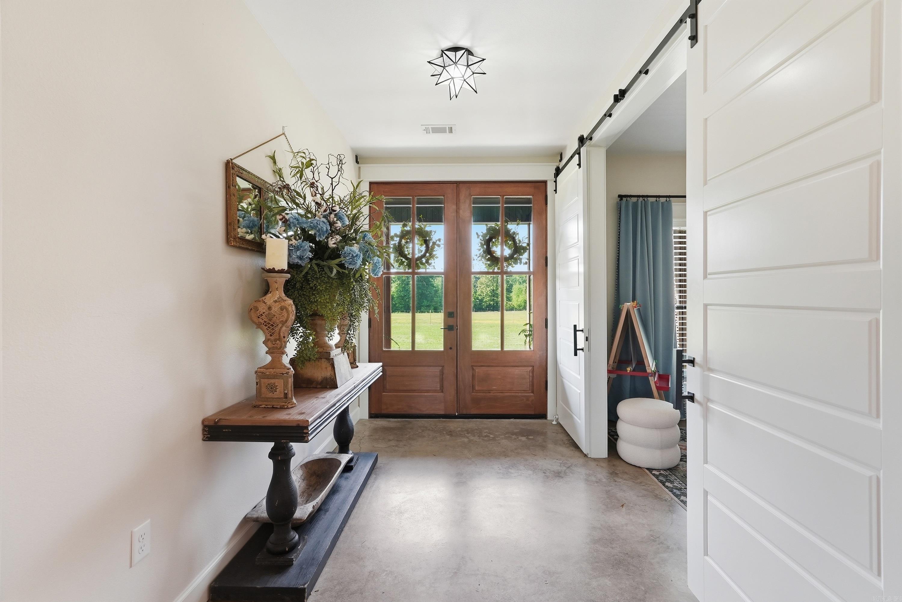 168 Burgess  Greenbrier, AR