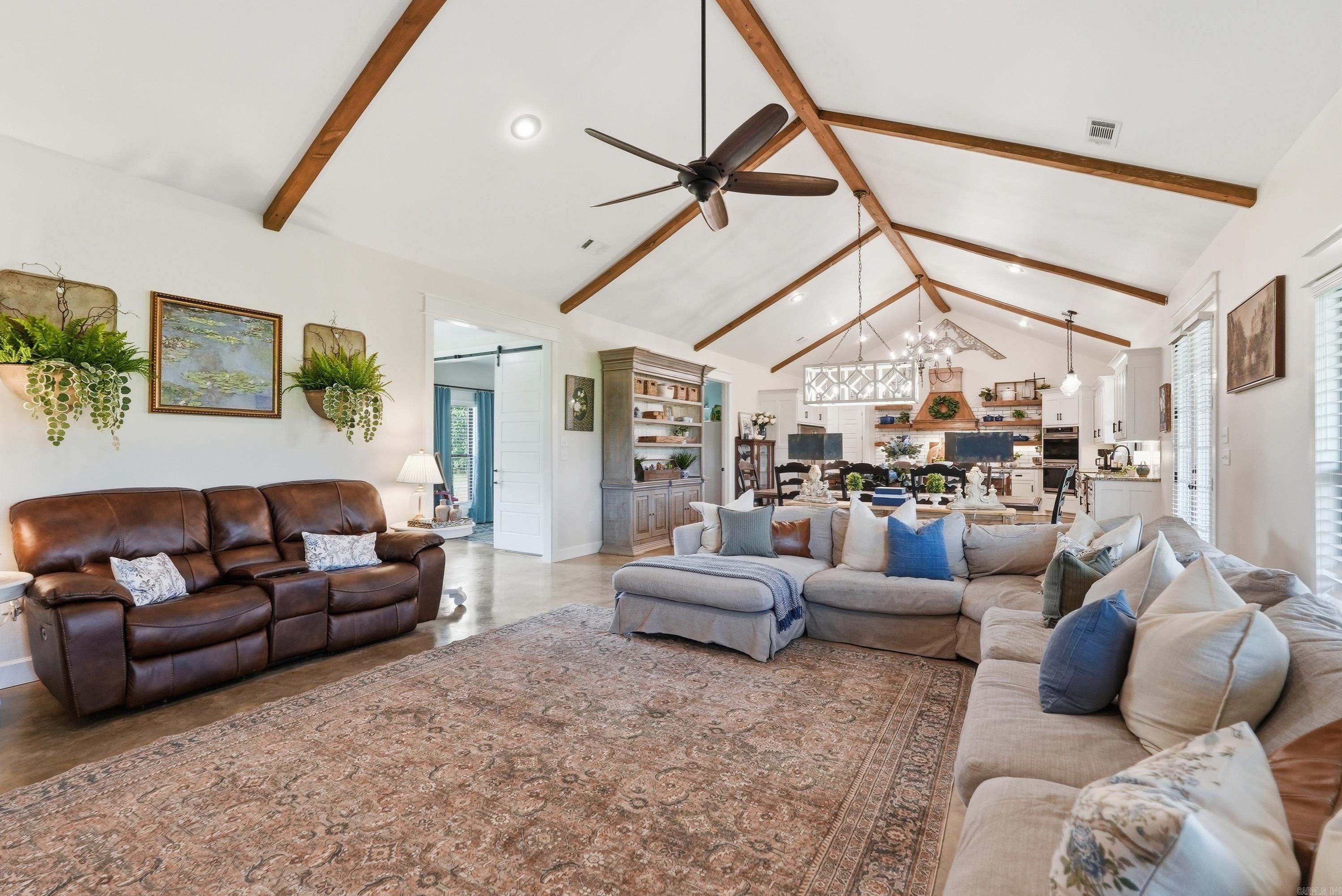 168 Burgess  Greenbrier, AR